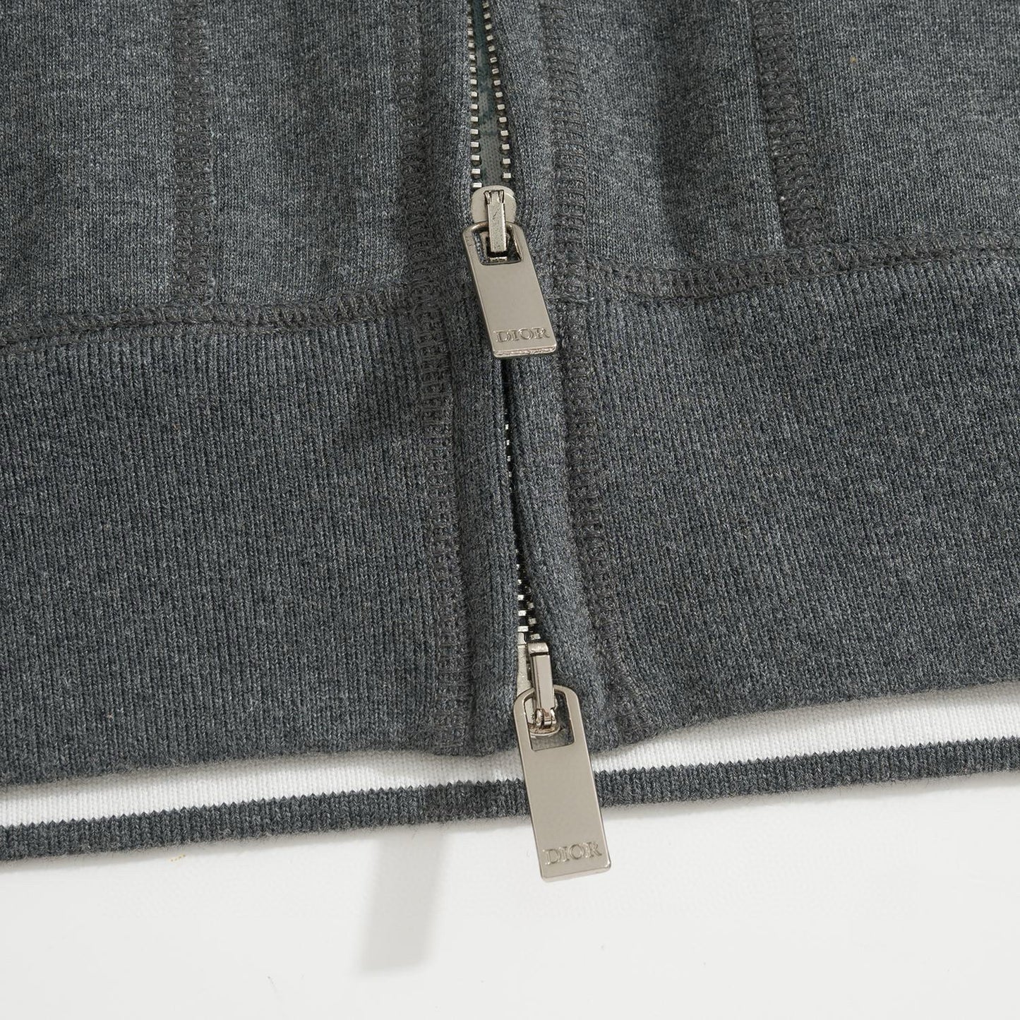 CD ZIP HOODIE
