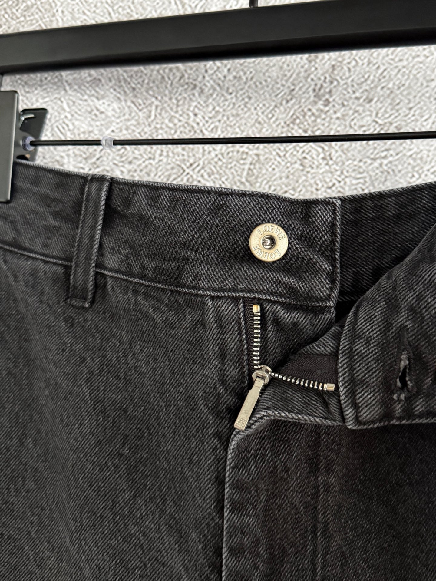 LOEW JEANS