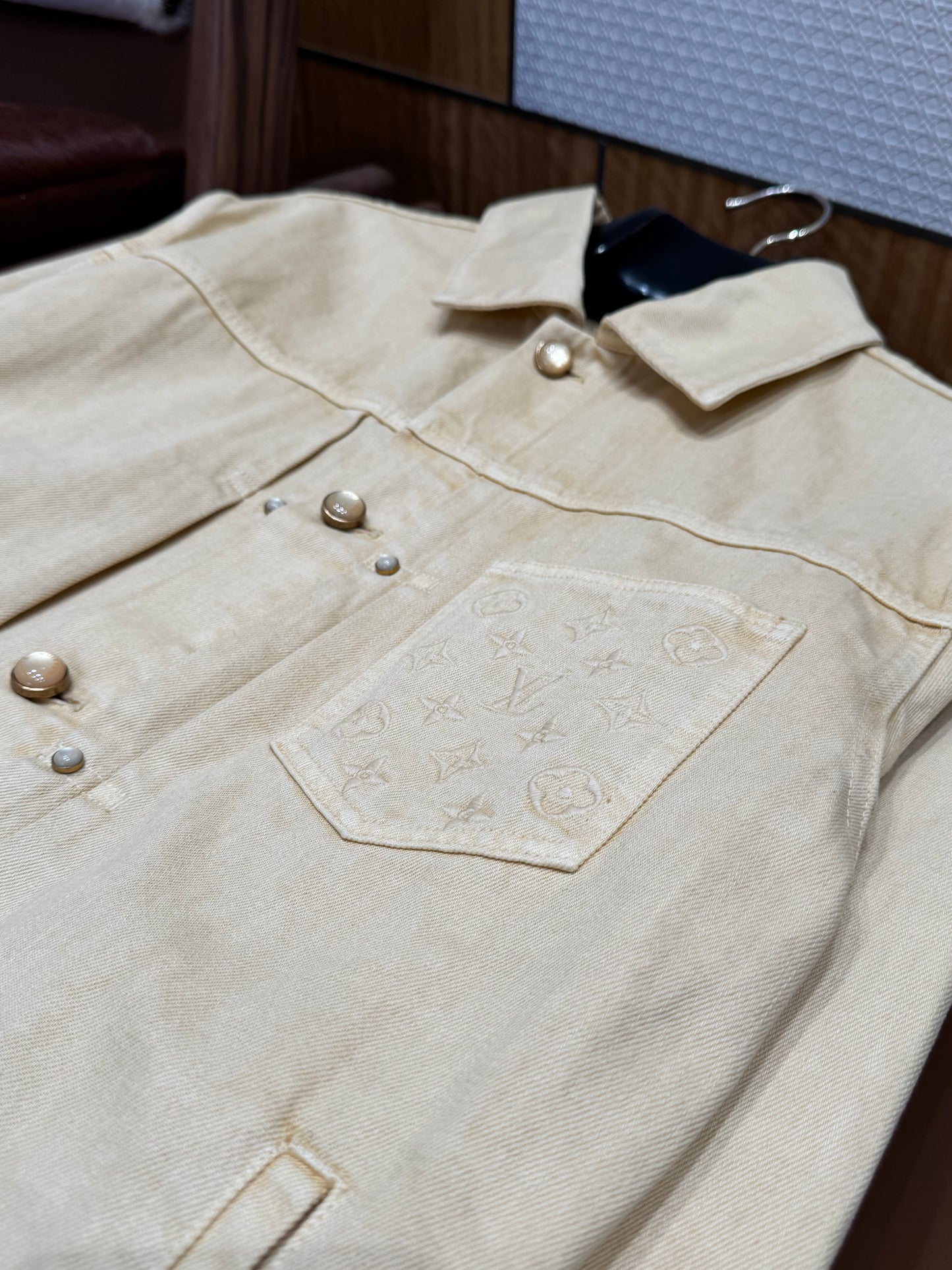LOU DENIM JACKET
