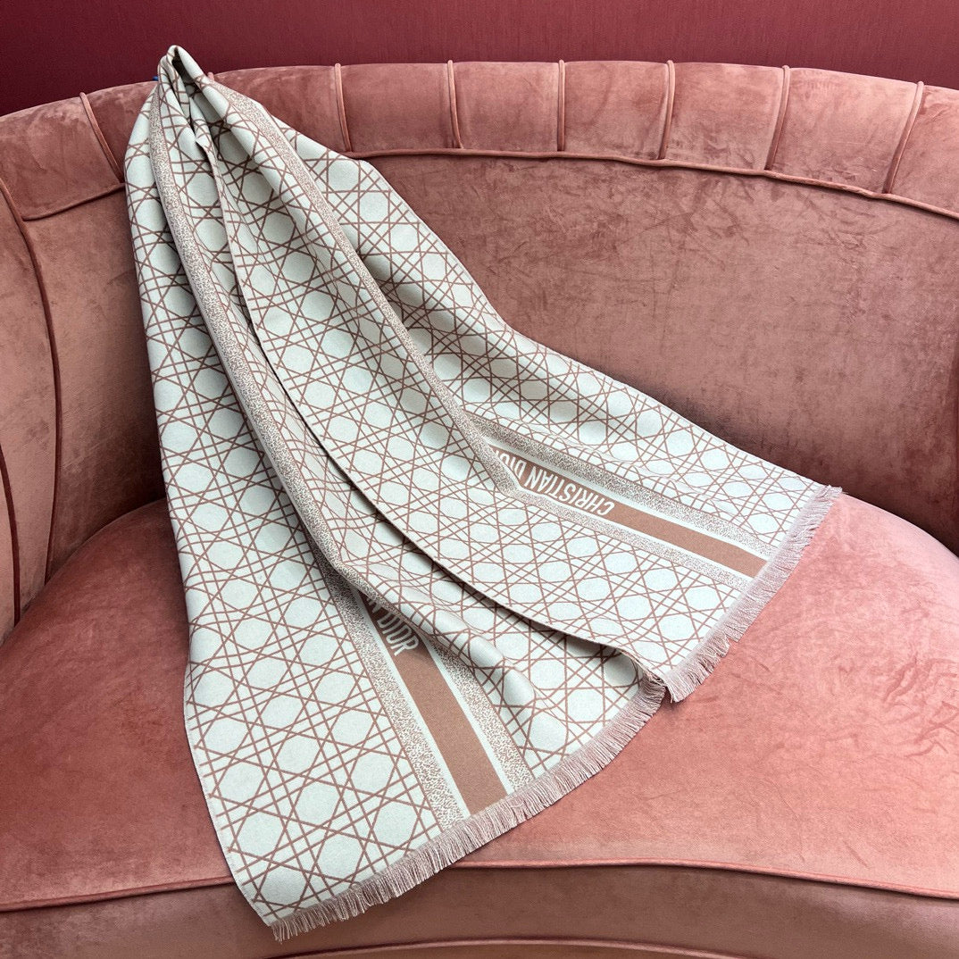 CD SCARF