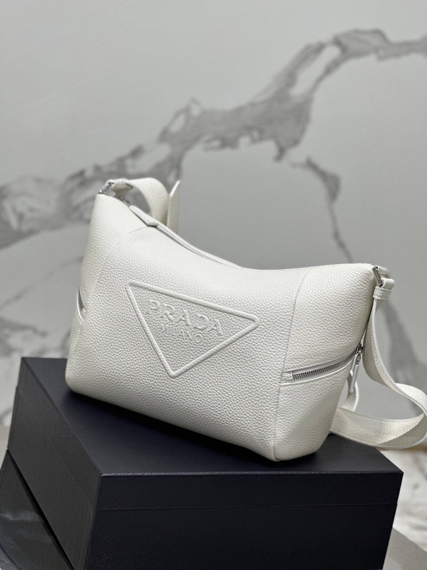 PD LEATHER BAG WITH SHOULDER STRAP