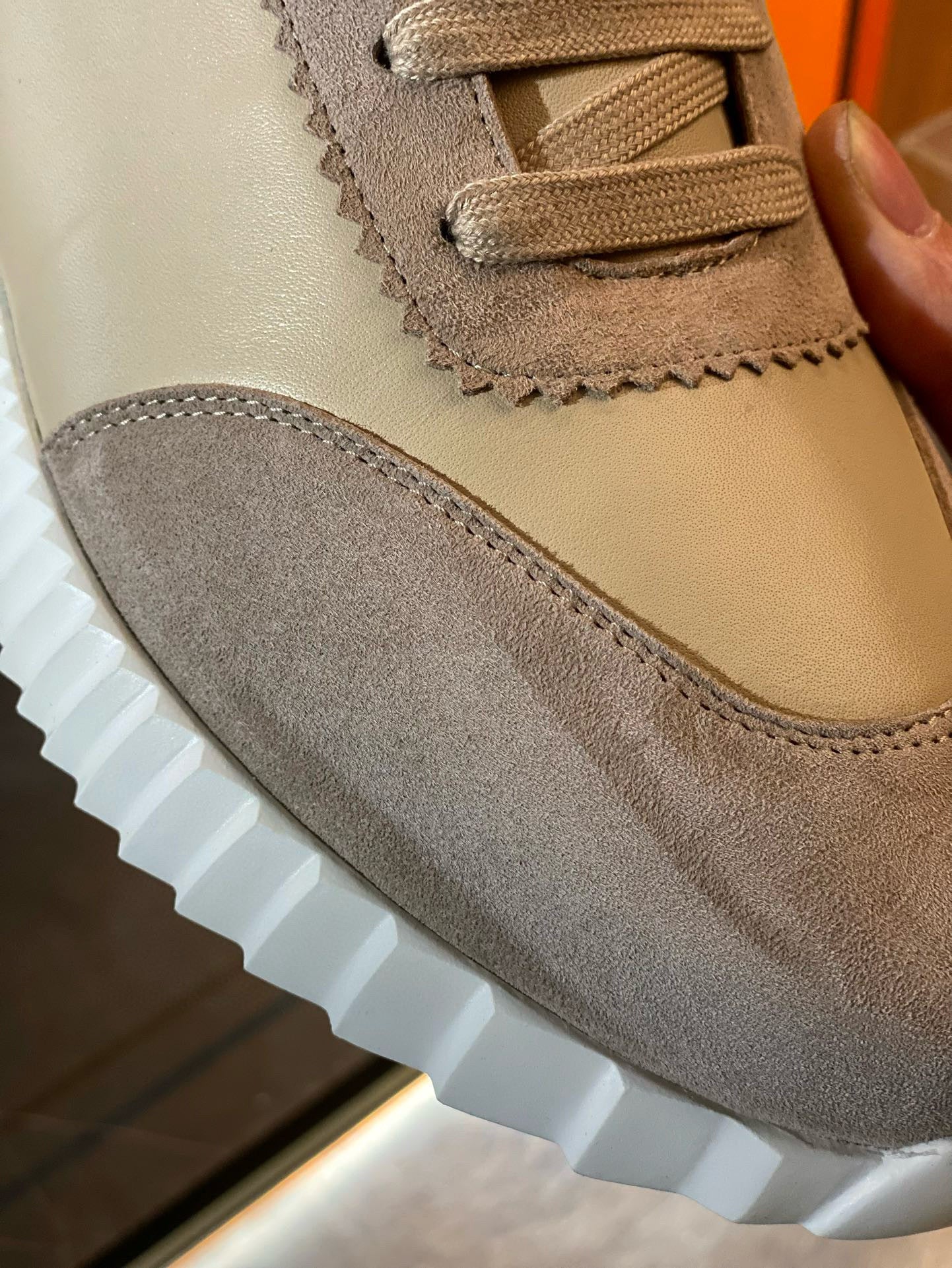 HERM BOUNCING SNEAKERS