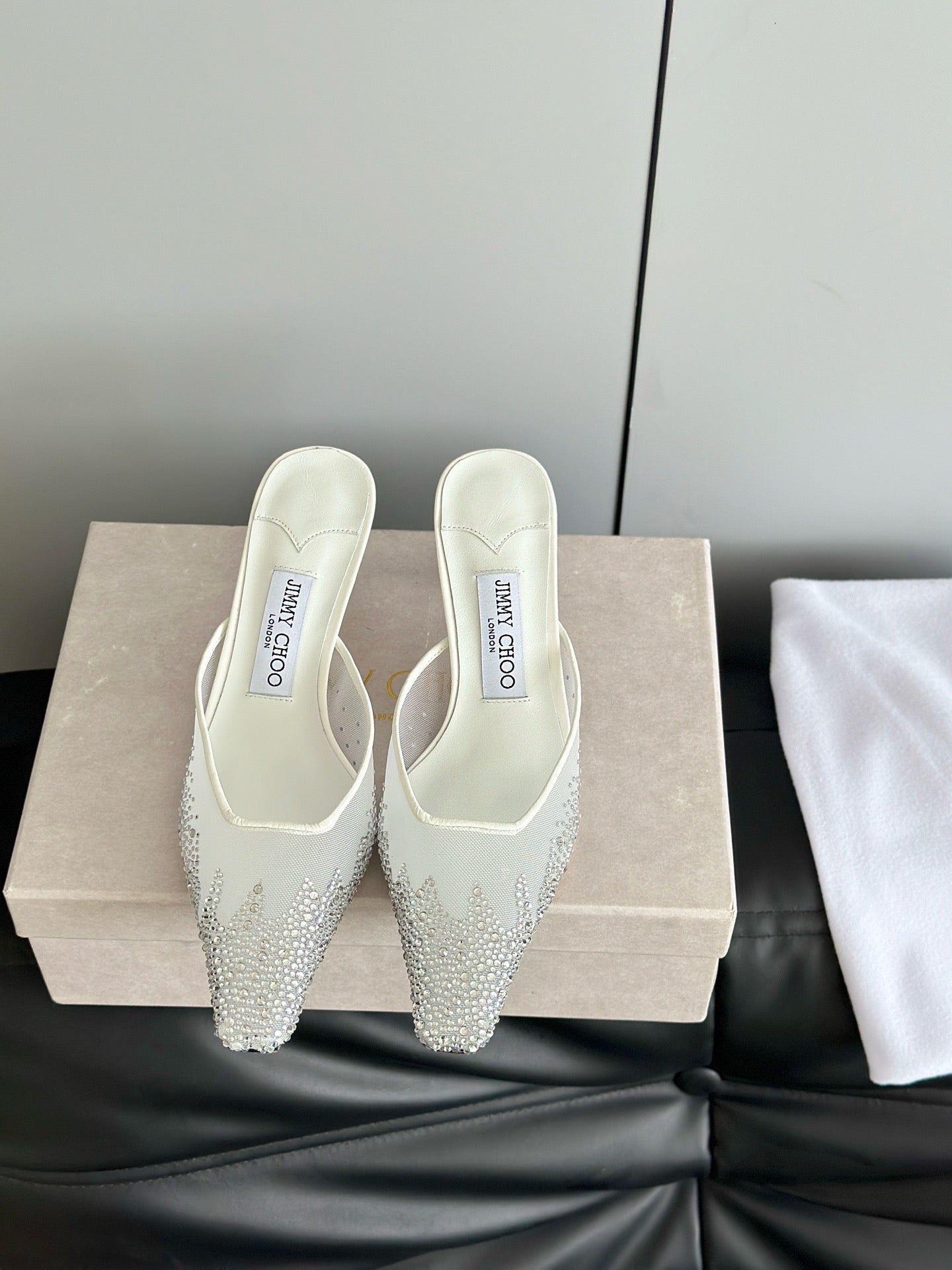 JIMMY C HEELS