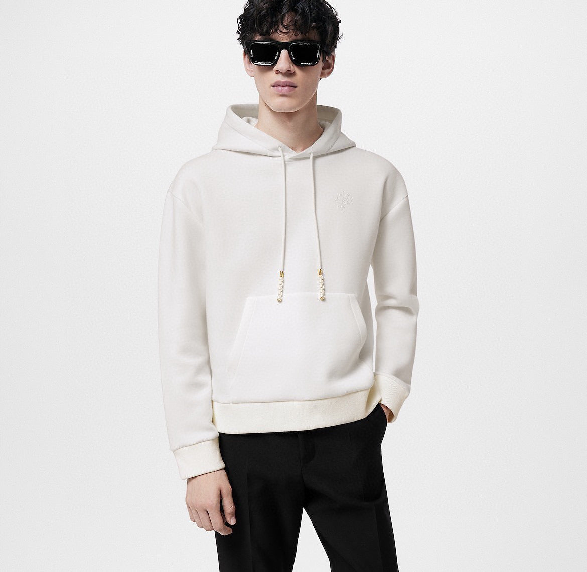 LOU HOODIE