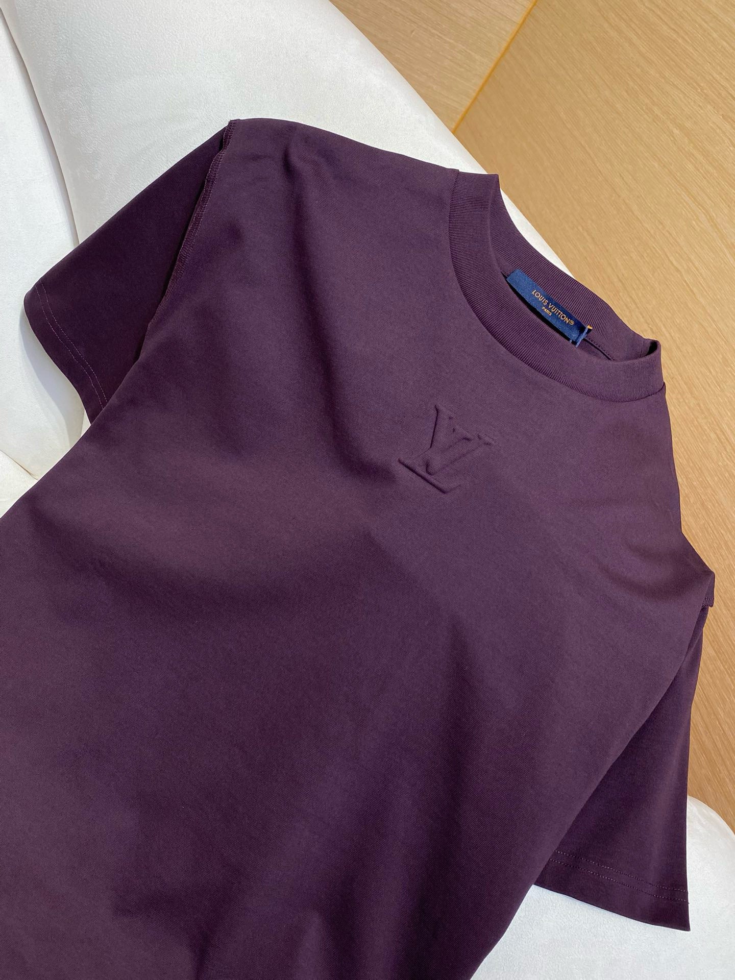 LOU T-SHIRT