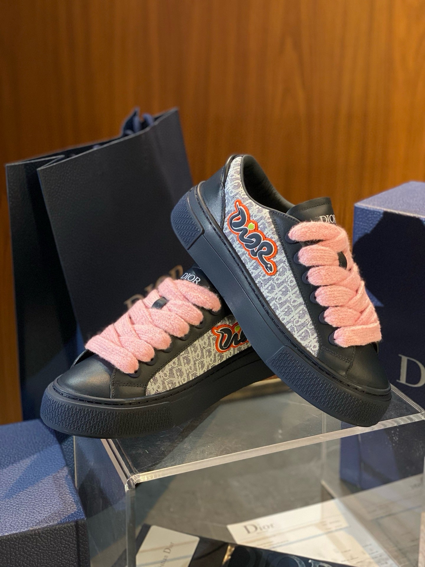 CD B33 SNEAKER