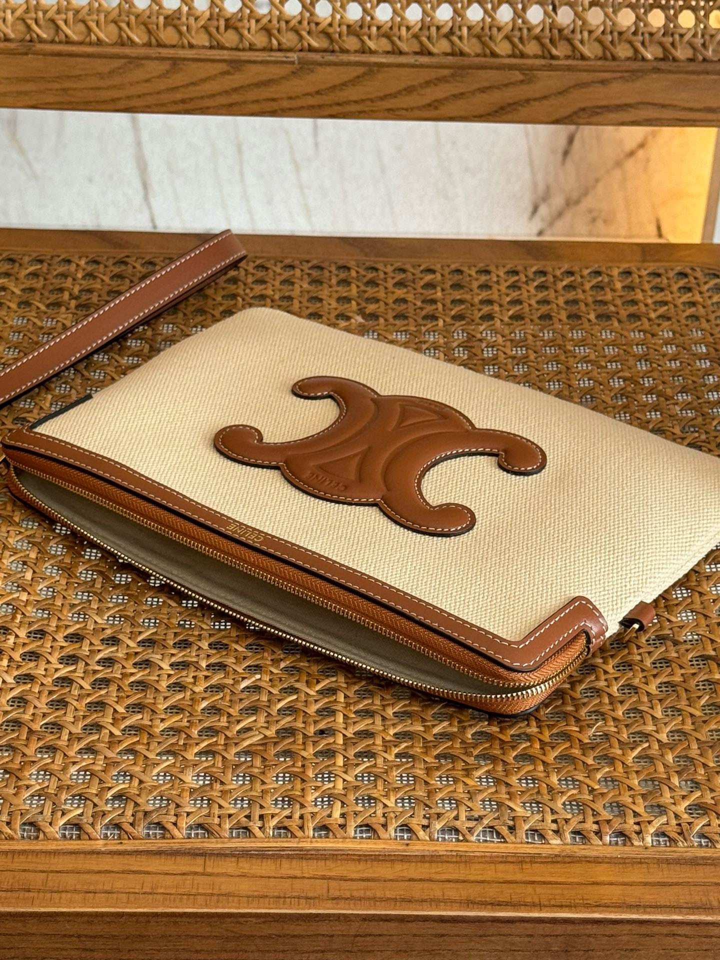 CEL SMALL POUCH WITH STRAP