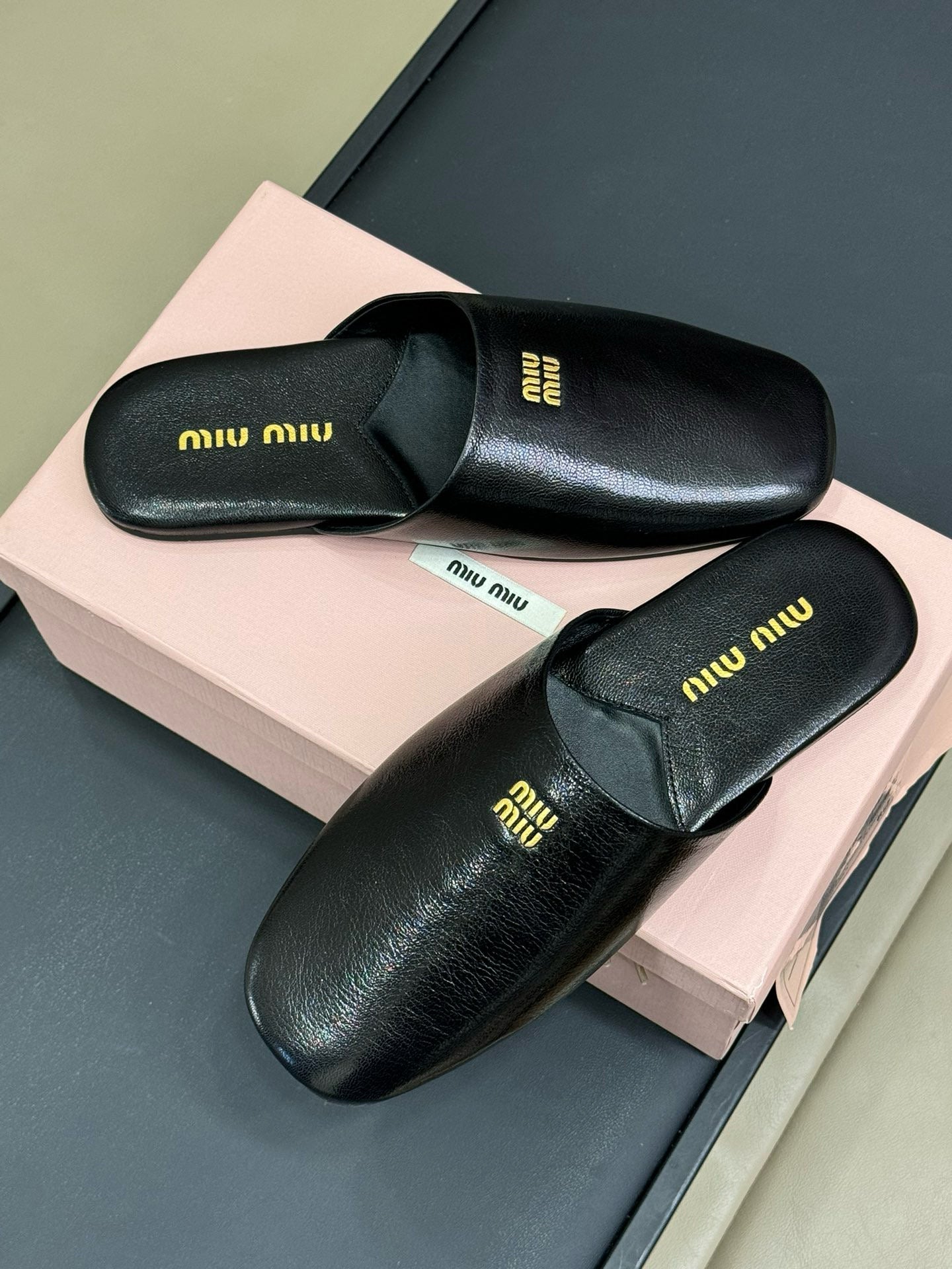 MIU M SLIPPERS