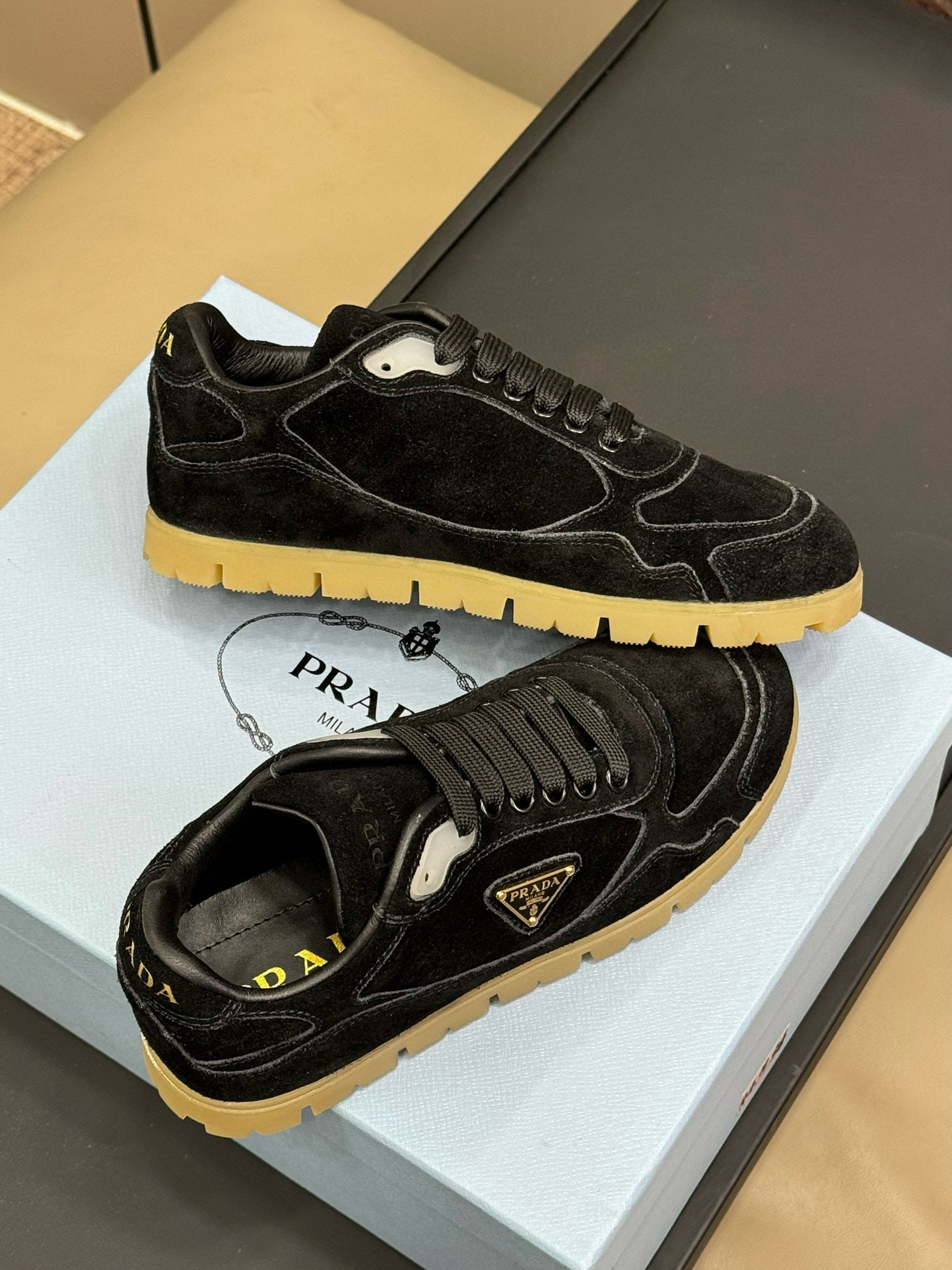 PD SNEAKER