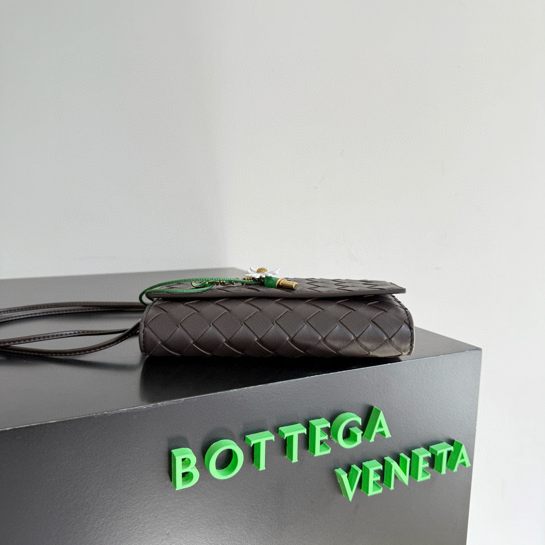 BOTT V ANDIAMO POUCH