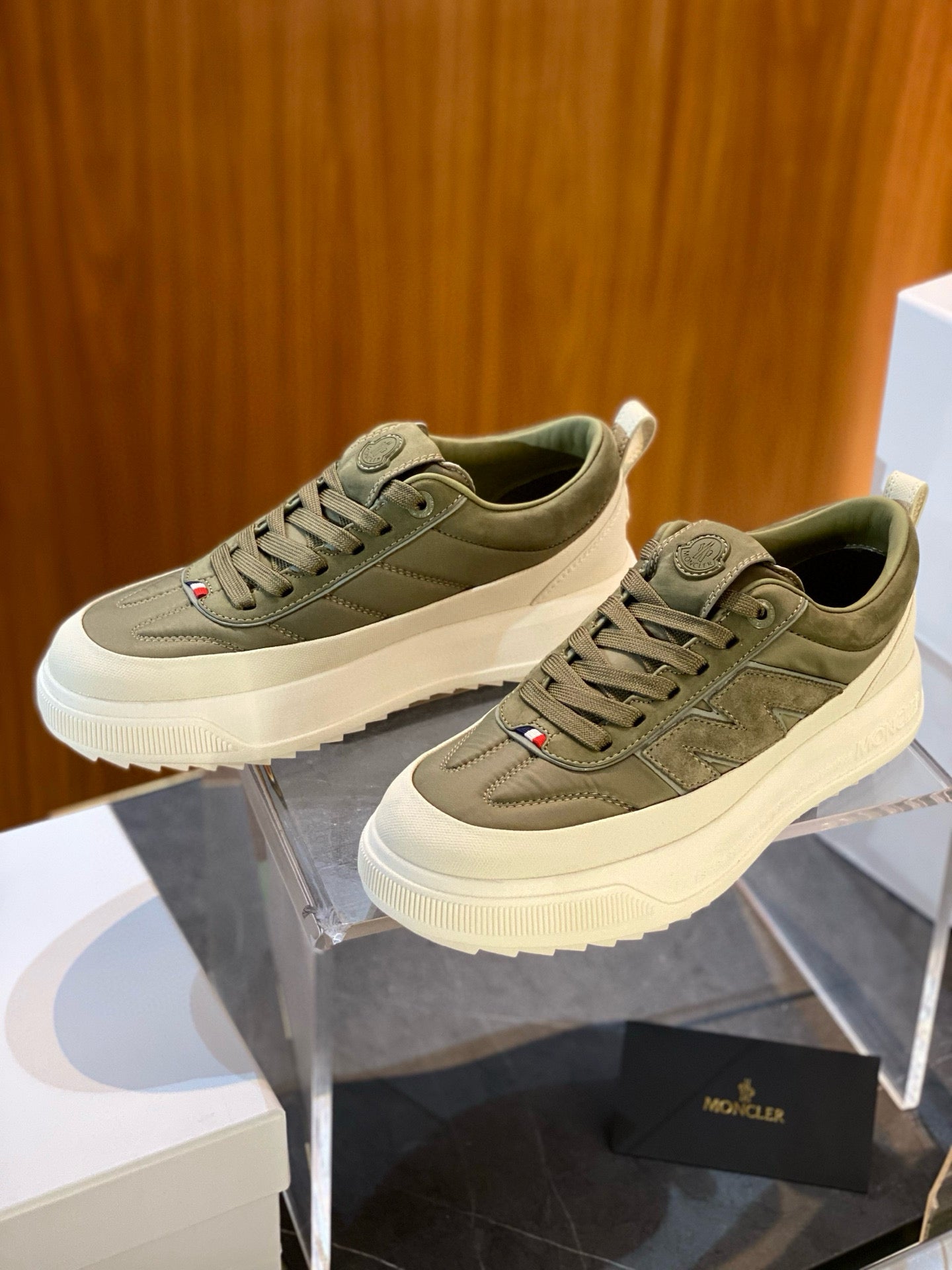 MONC ALTIVE SNEAKERS