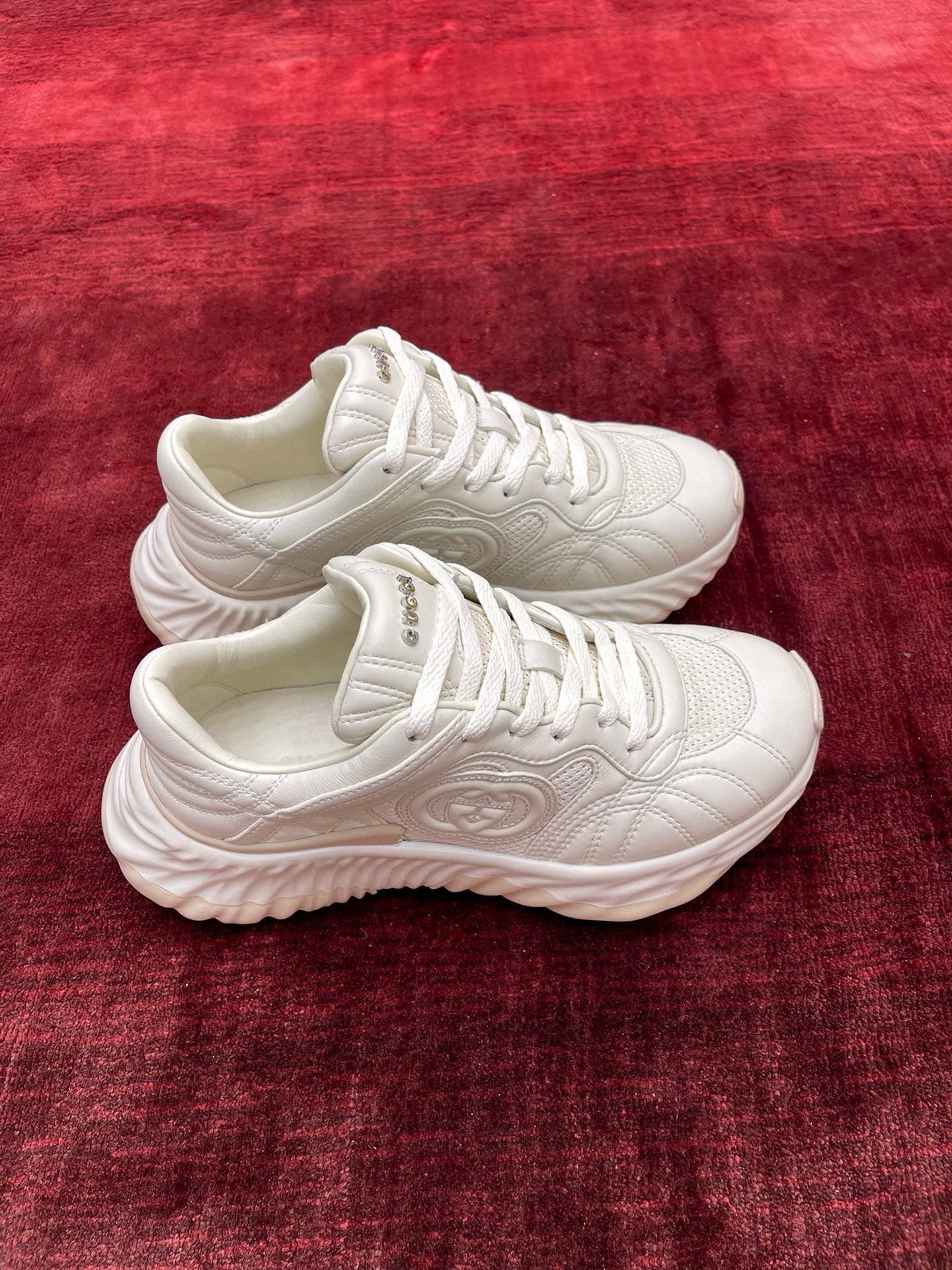 GG RIPPLE TRAINERS