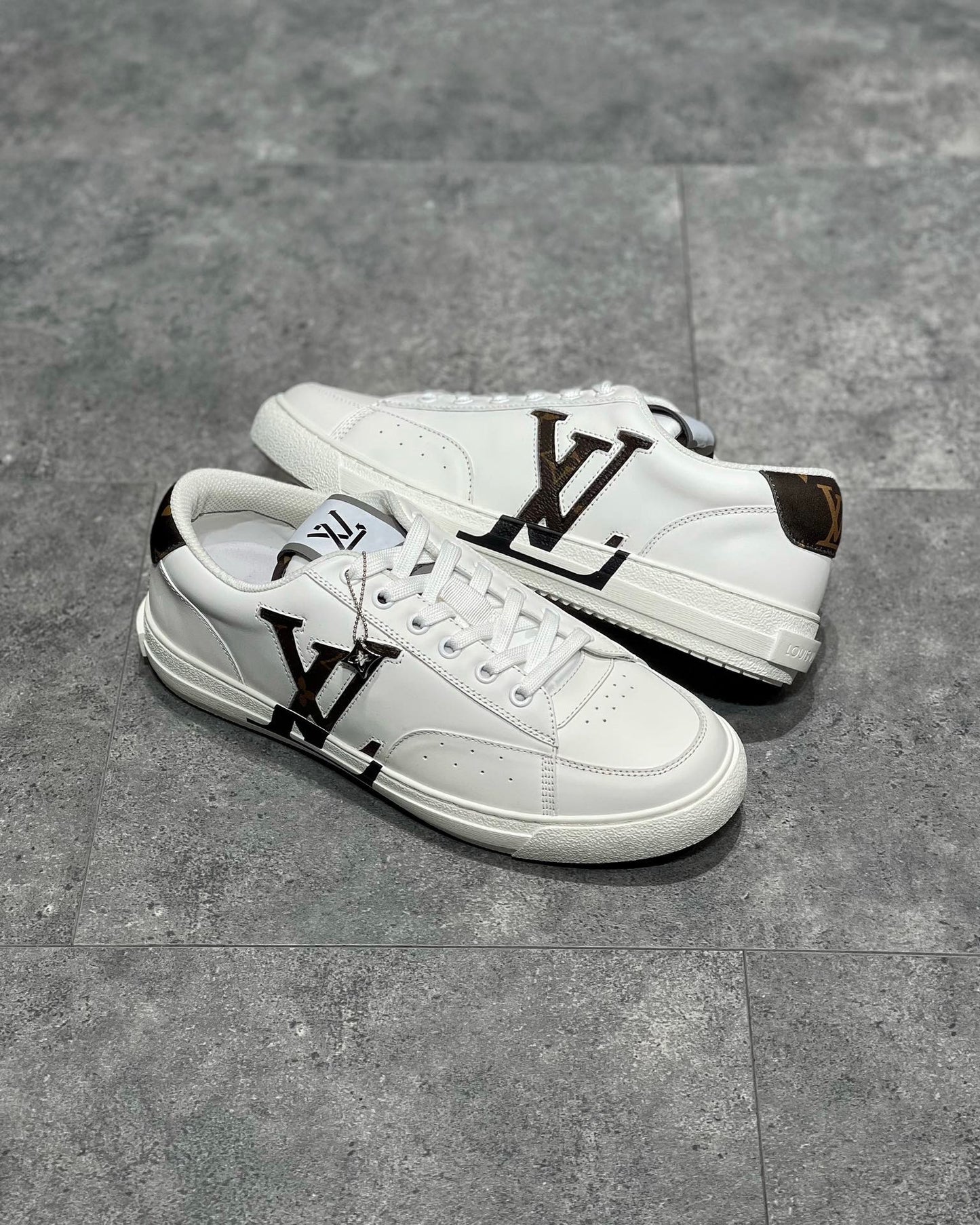 LOU TRAINERS
