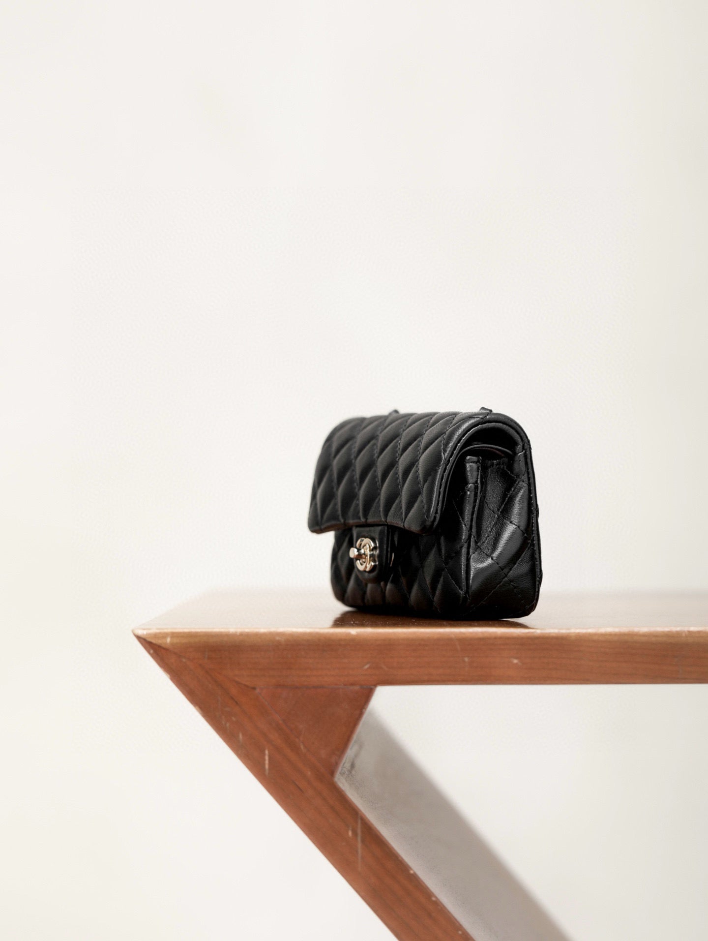 CC 25A MINI CLASSIC FLAP BAG