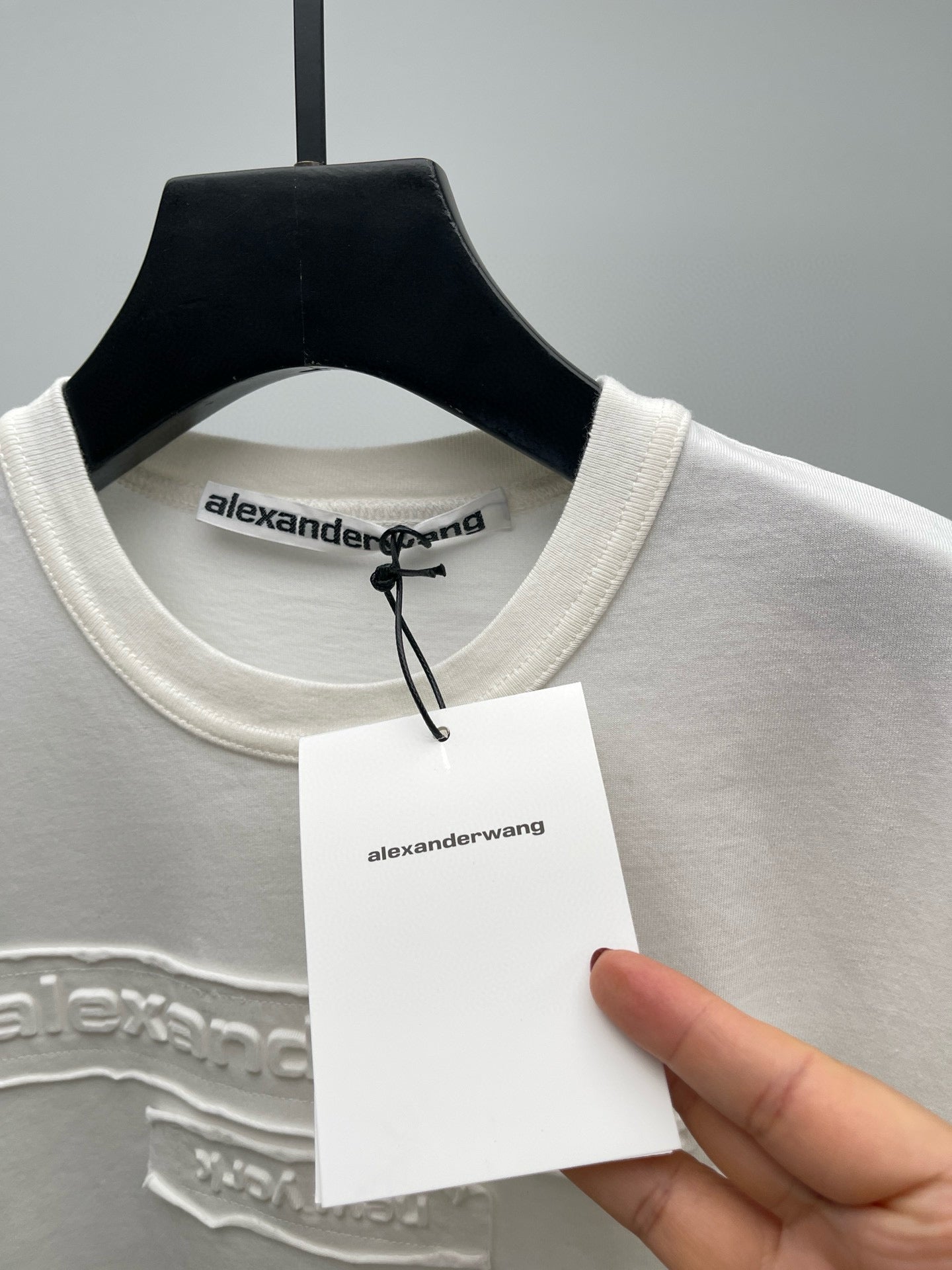 AW T-SHIRT