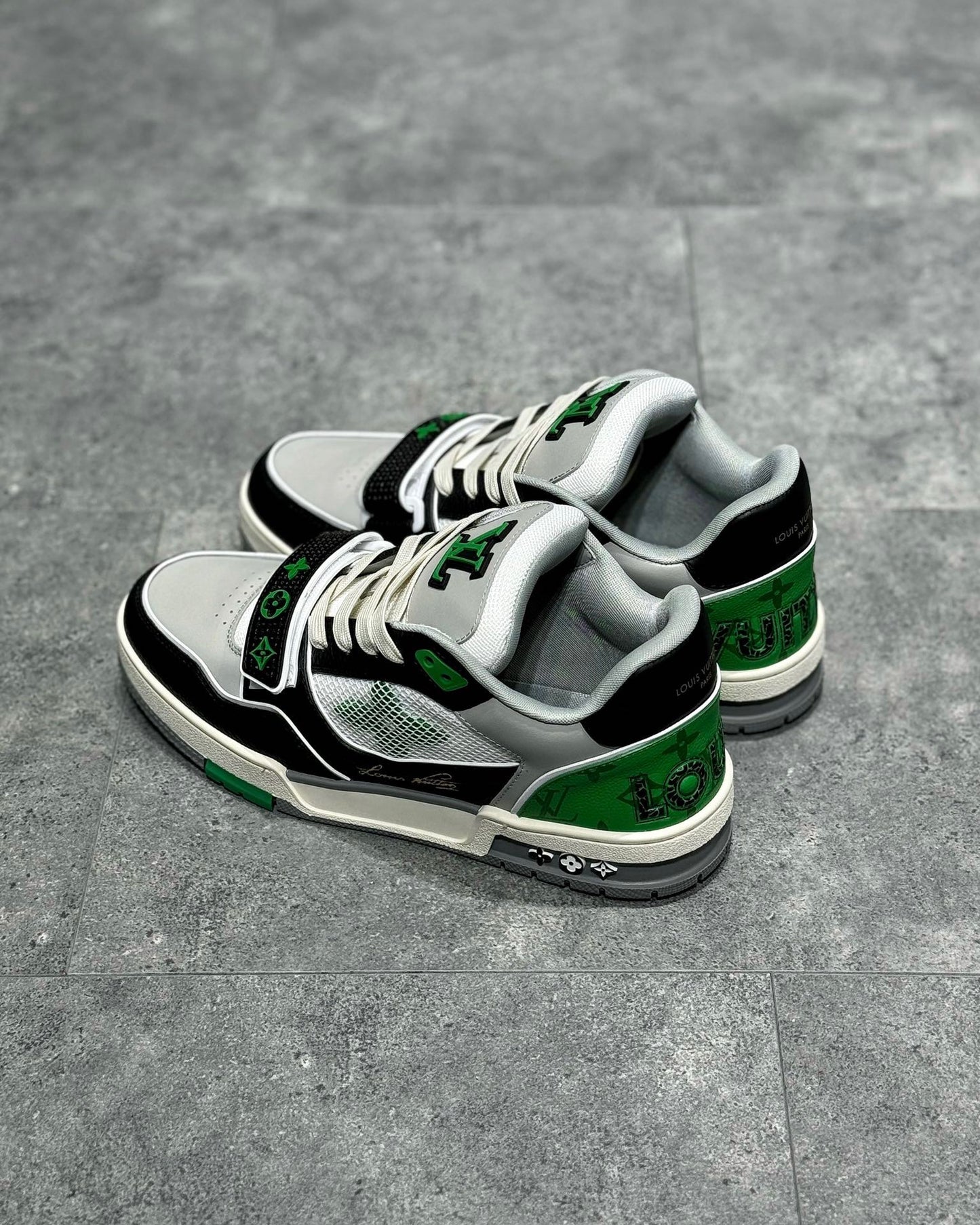 LOU TRAINERS