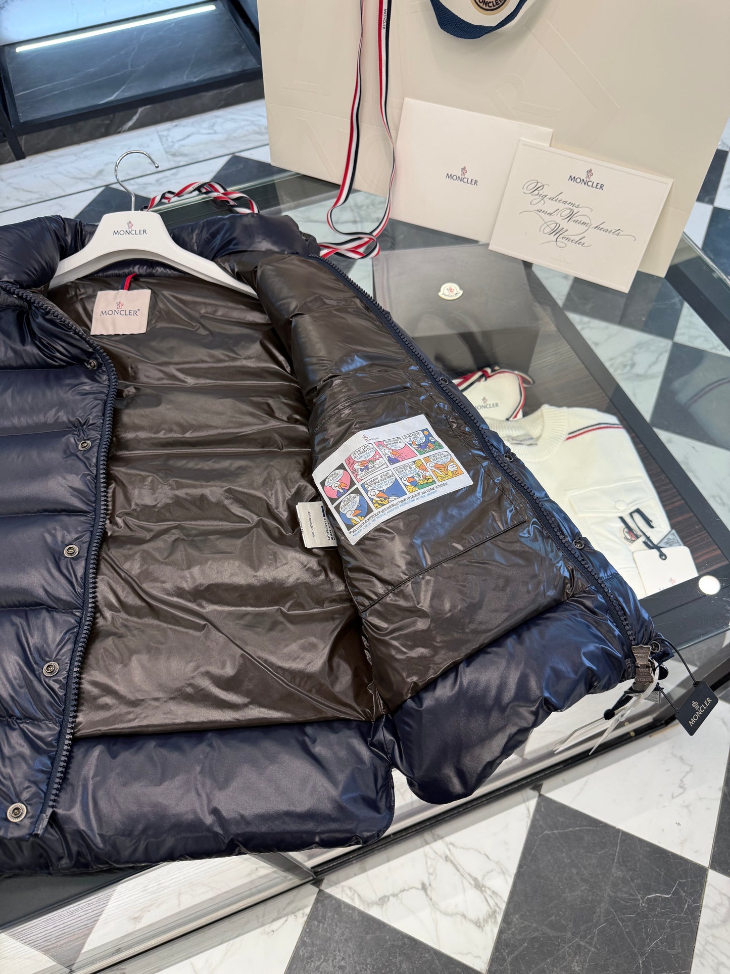 MONC TIBB VEST