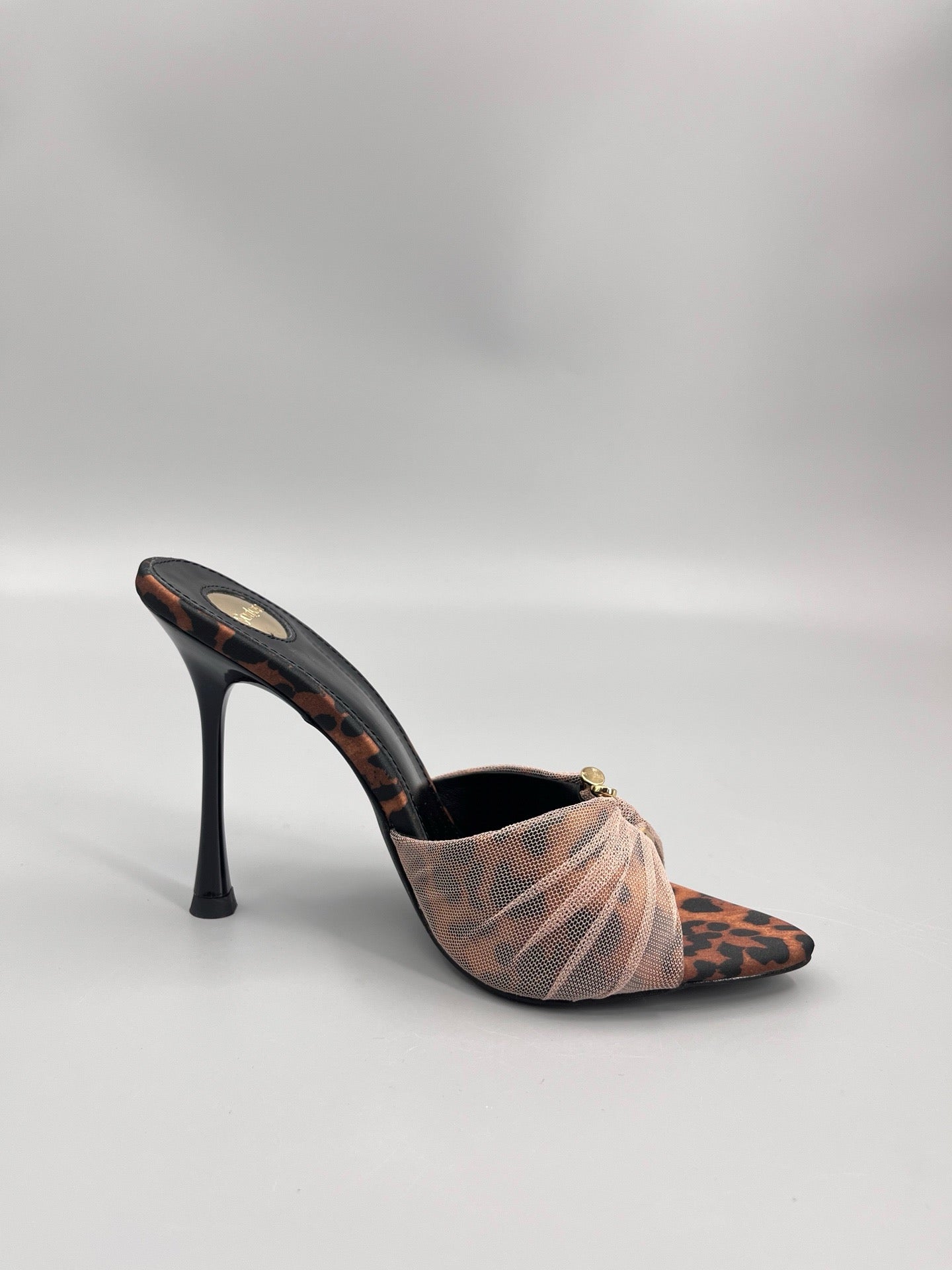 SL HEELS