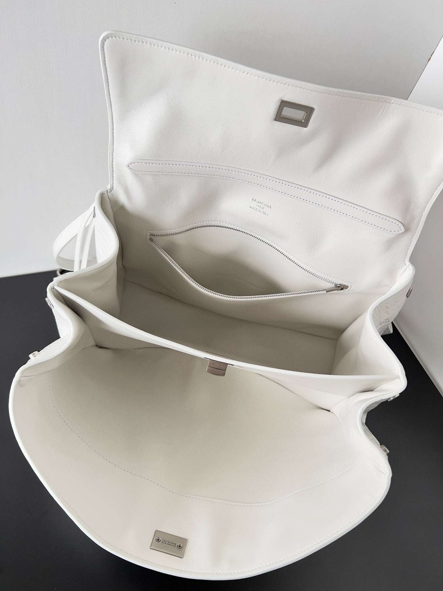 BAL MEDIUM RODEO BAG