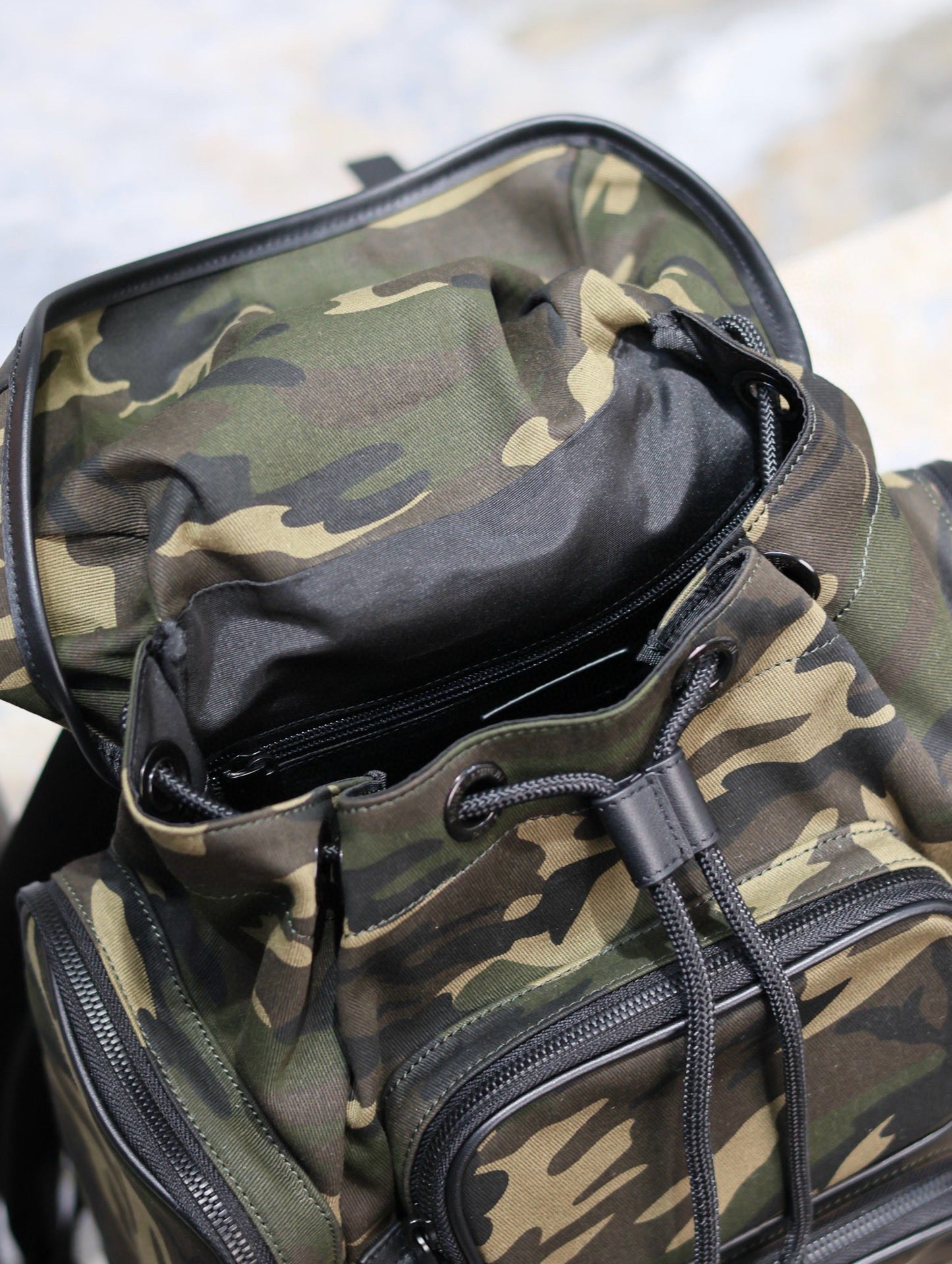 SL CITY MULTI POCKET BACKPACK