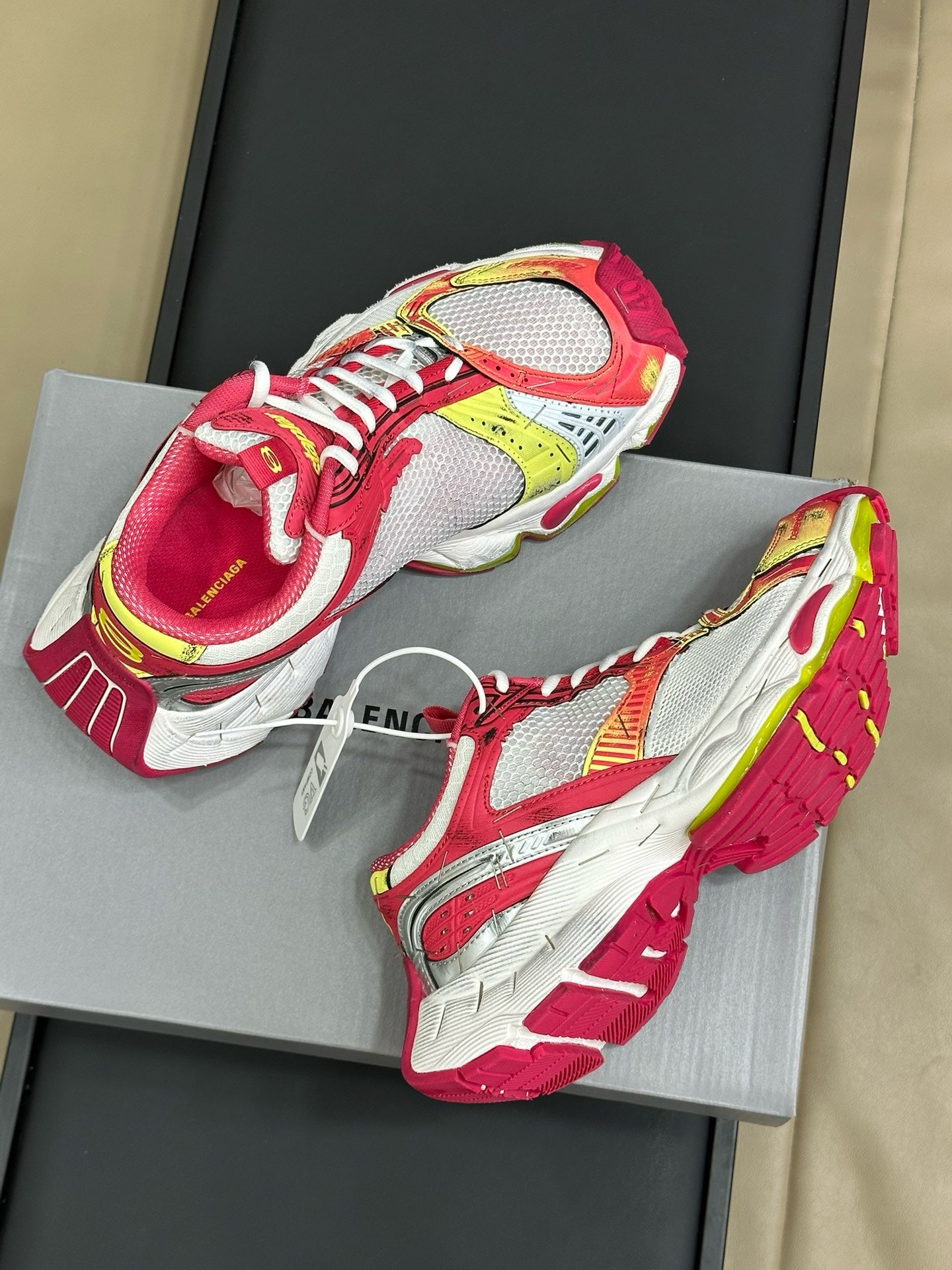 BAL STAPLER TRAINERS