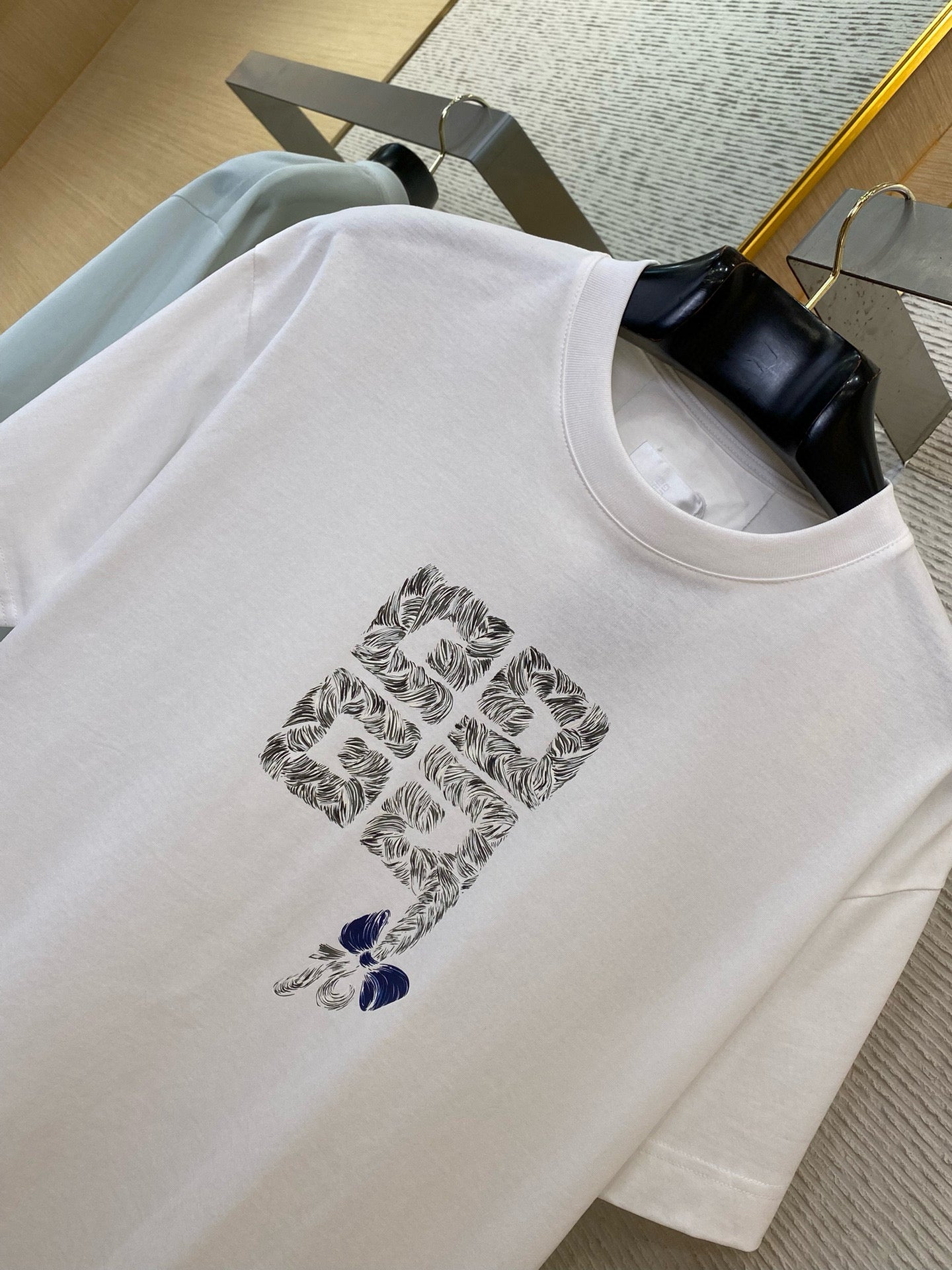GVC T-SHIRT