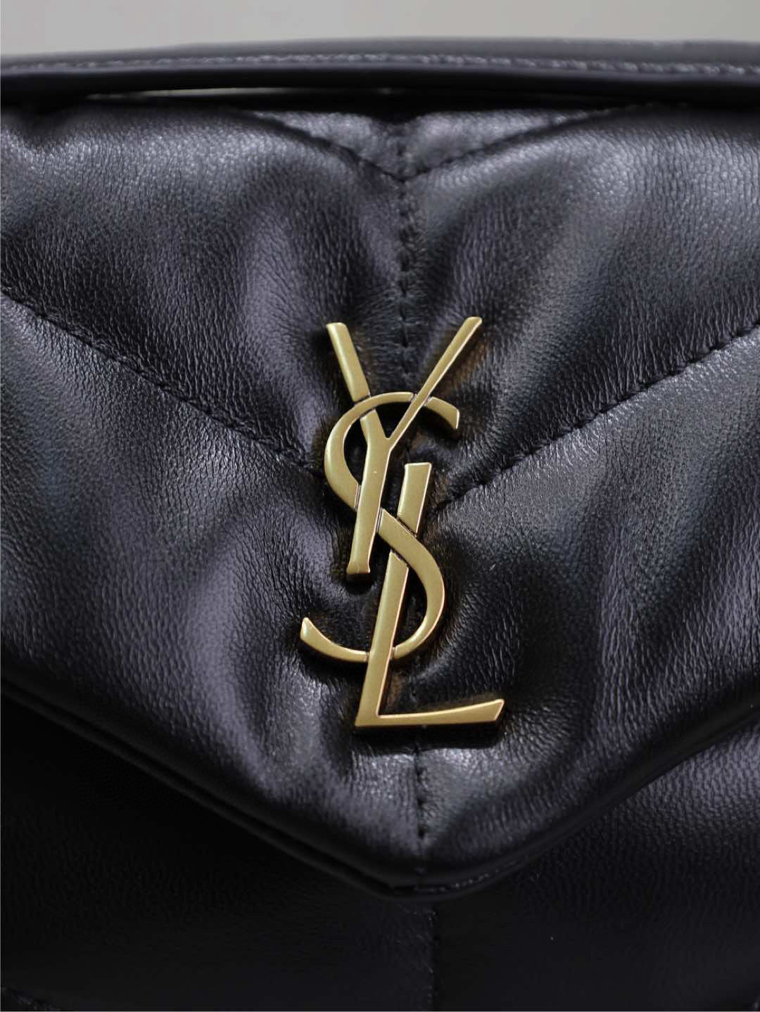 SL TOY LOULOU PUFFER BAG