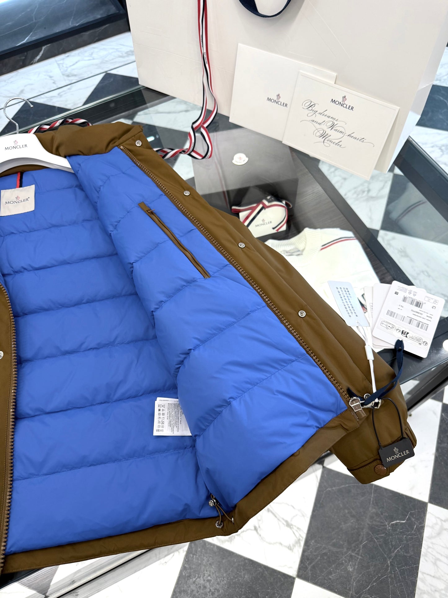 MONC EPINE JACKET
