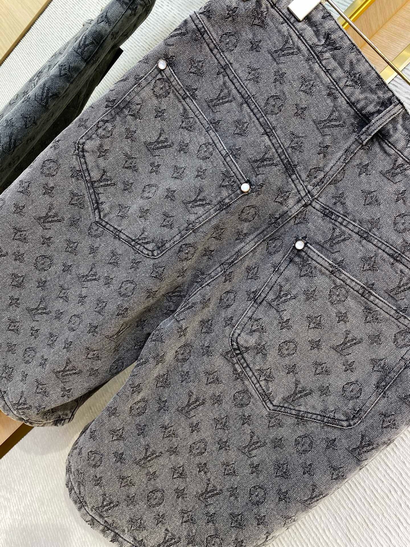 LOU DENIM SHORTS