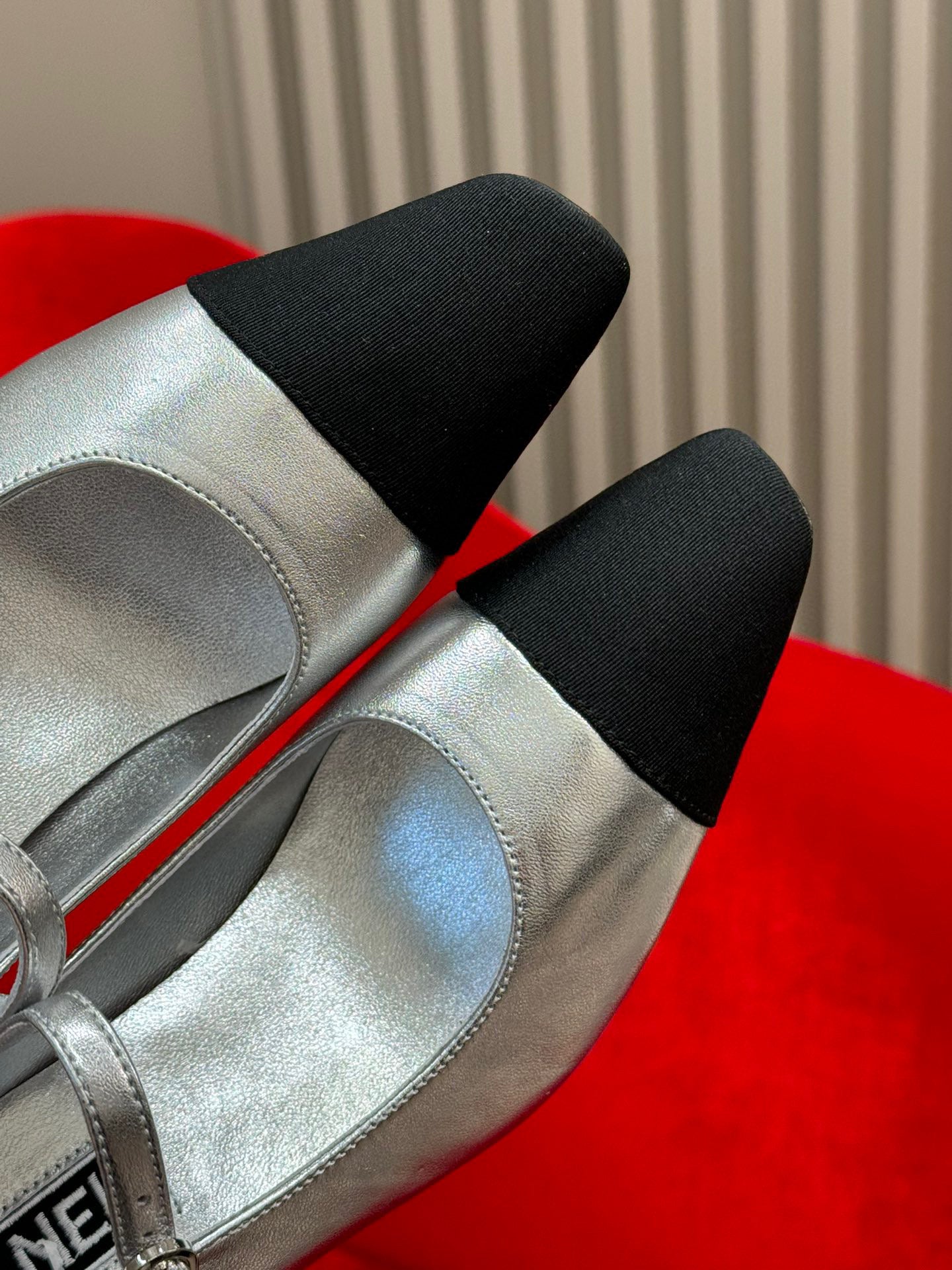 CC HEELS