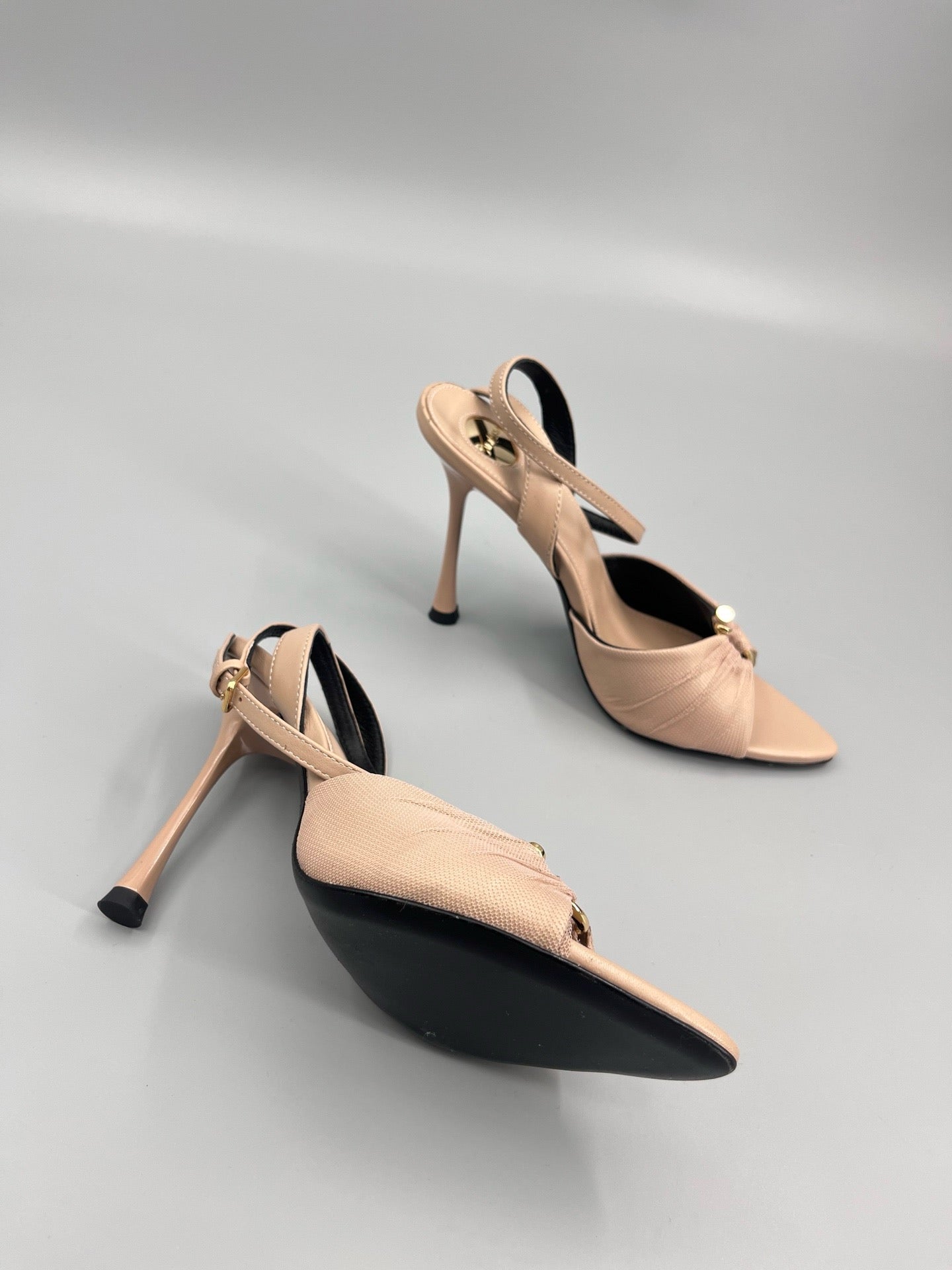 SL HEELS