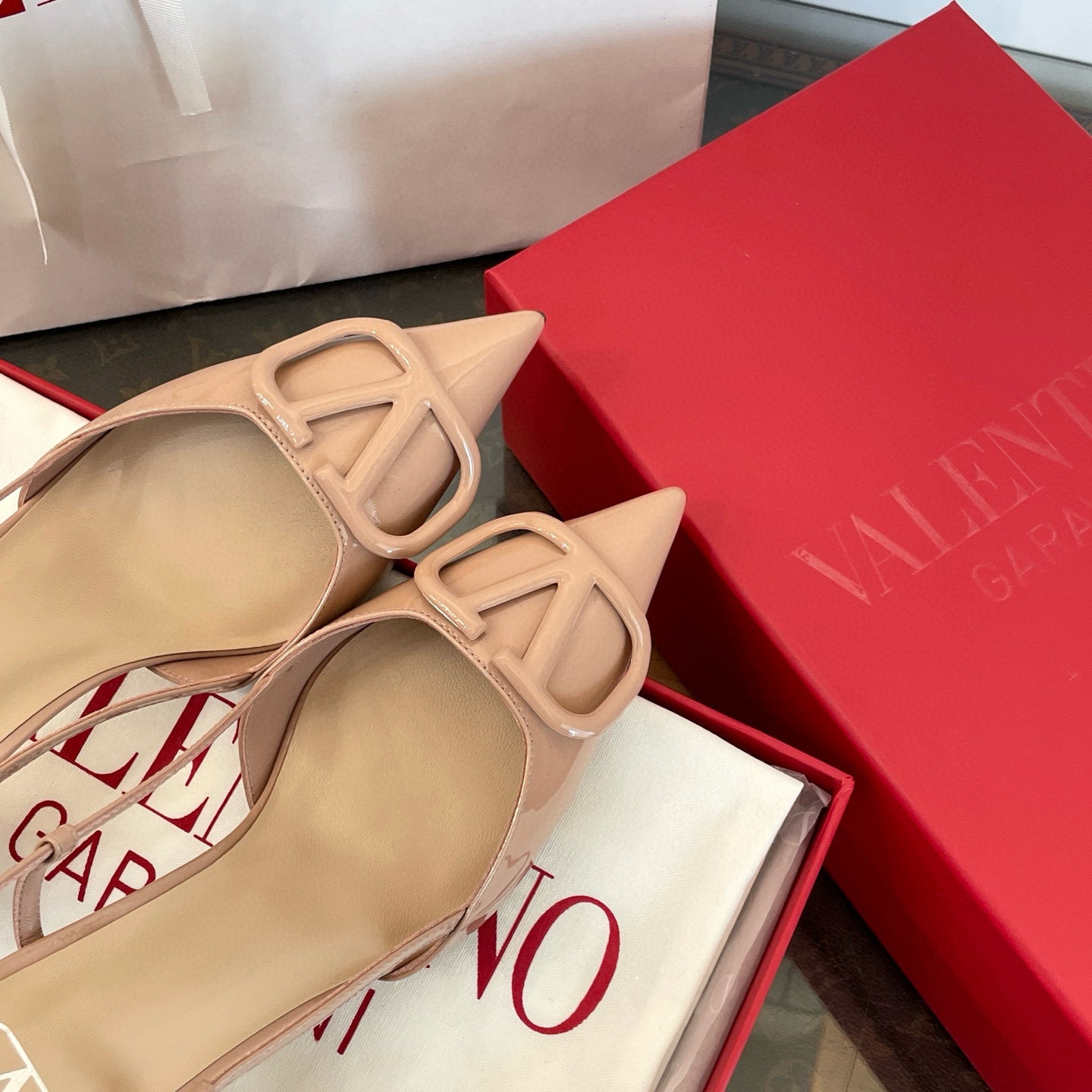 VAL HEELS