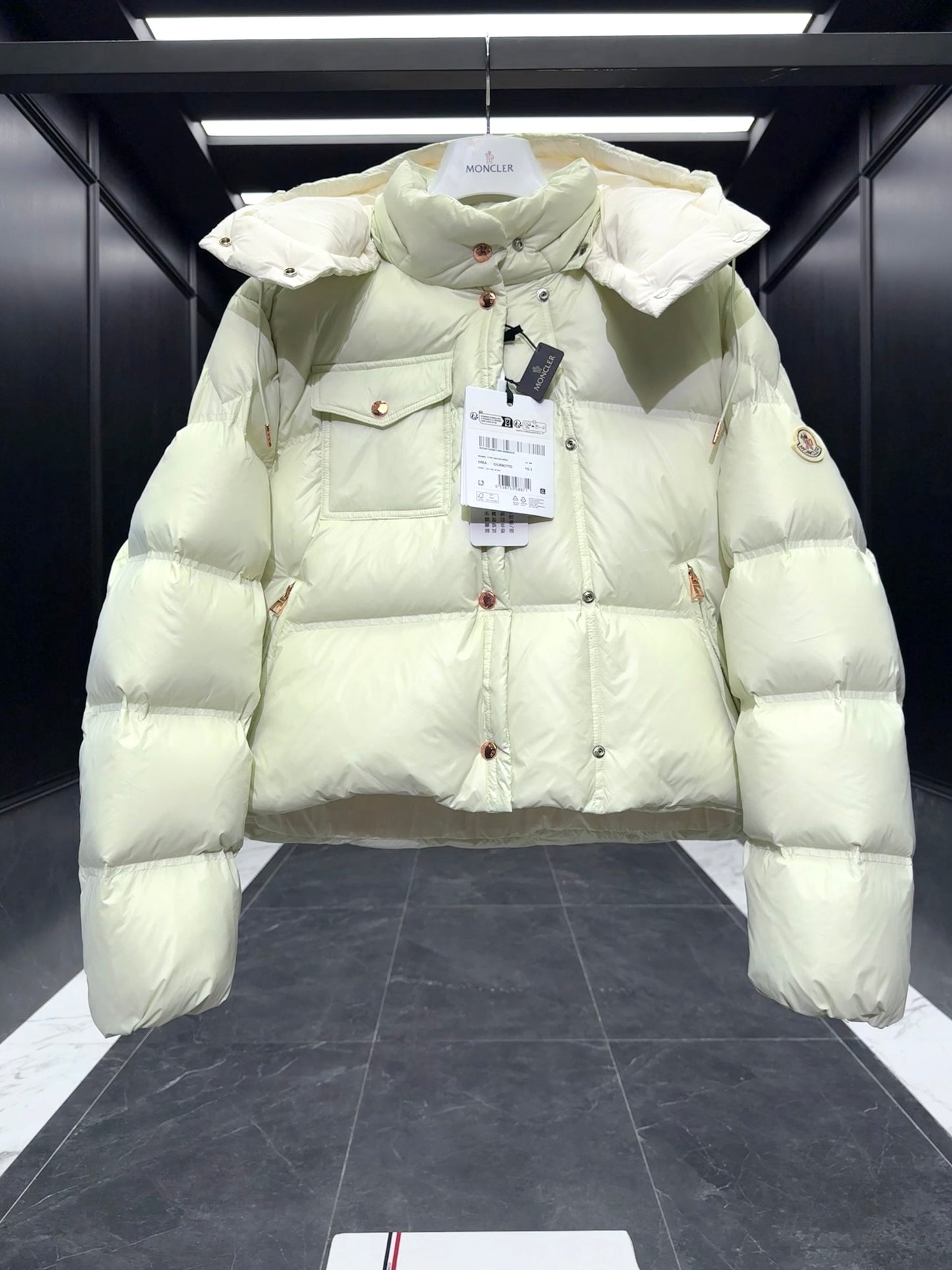 MONC EREA JACKET