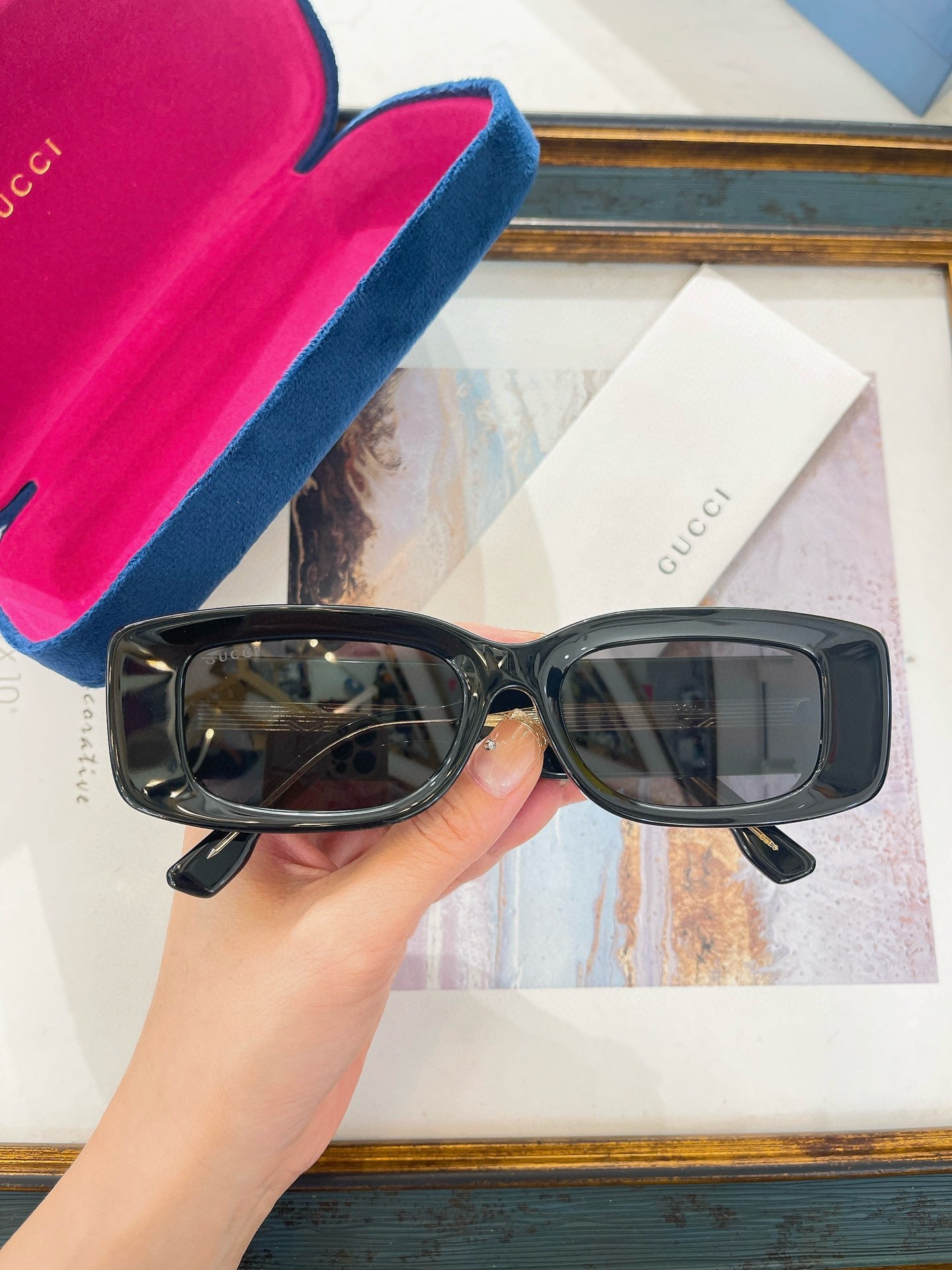 GG SUNGLASSES