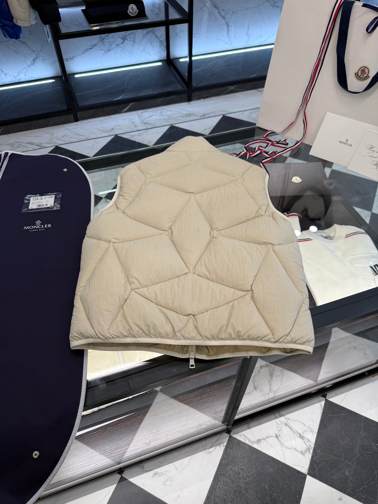 MONC VENDAVEL VEST