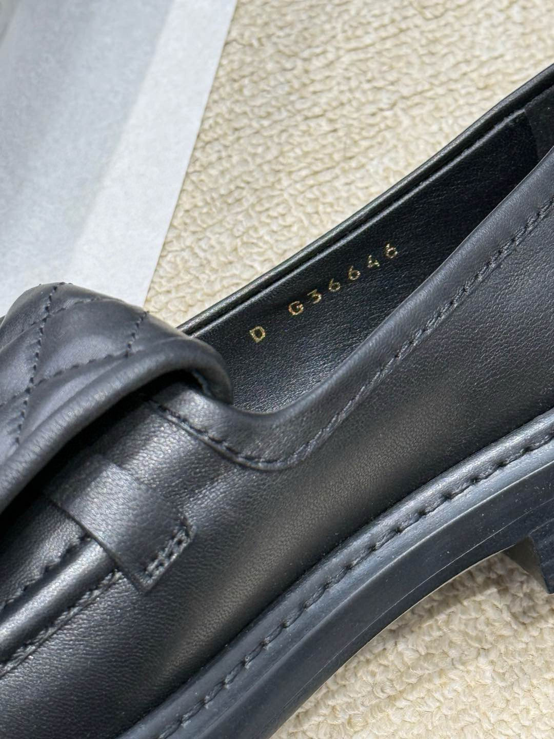 CC LOAFERS