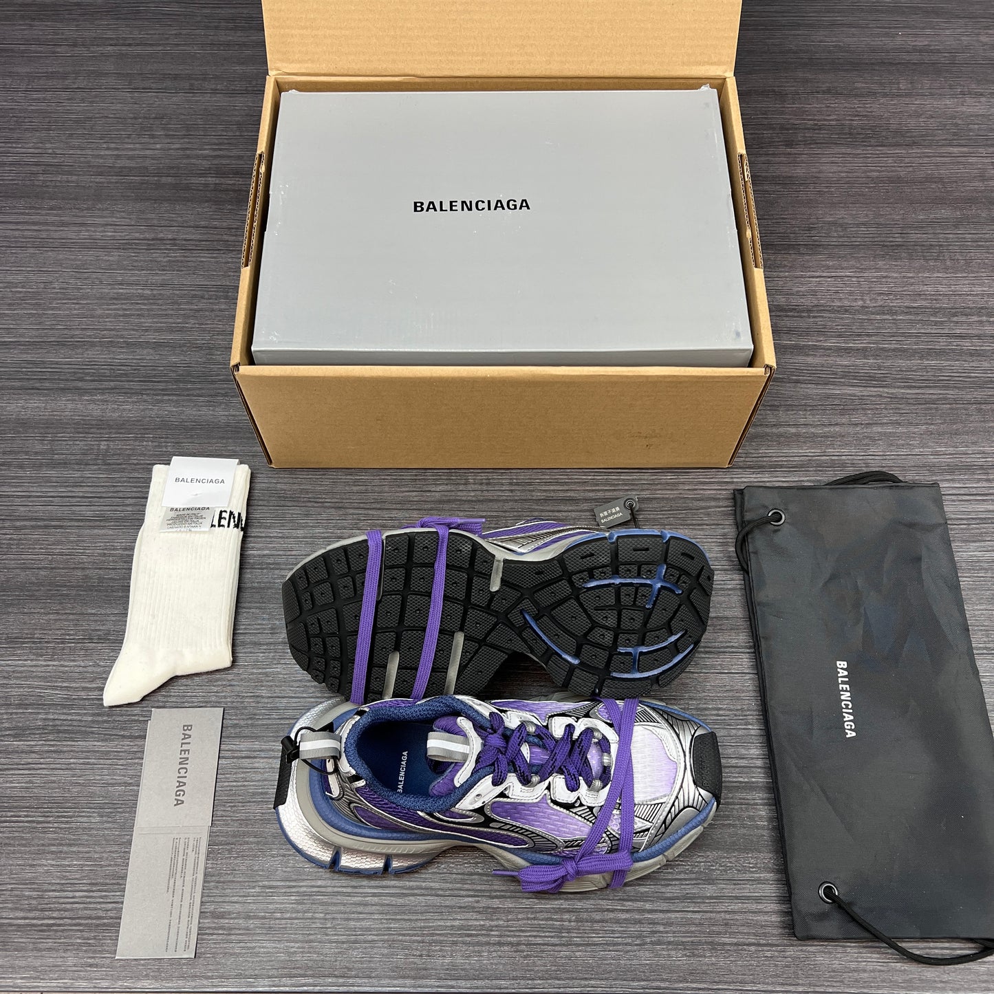 BAL 3XL TRAINERS