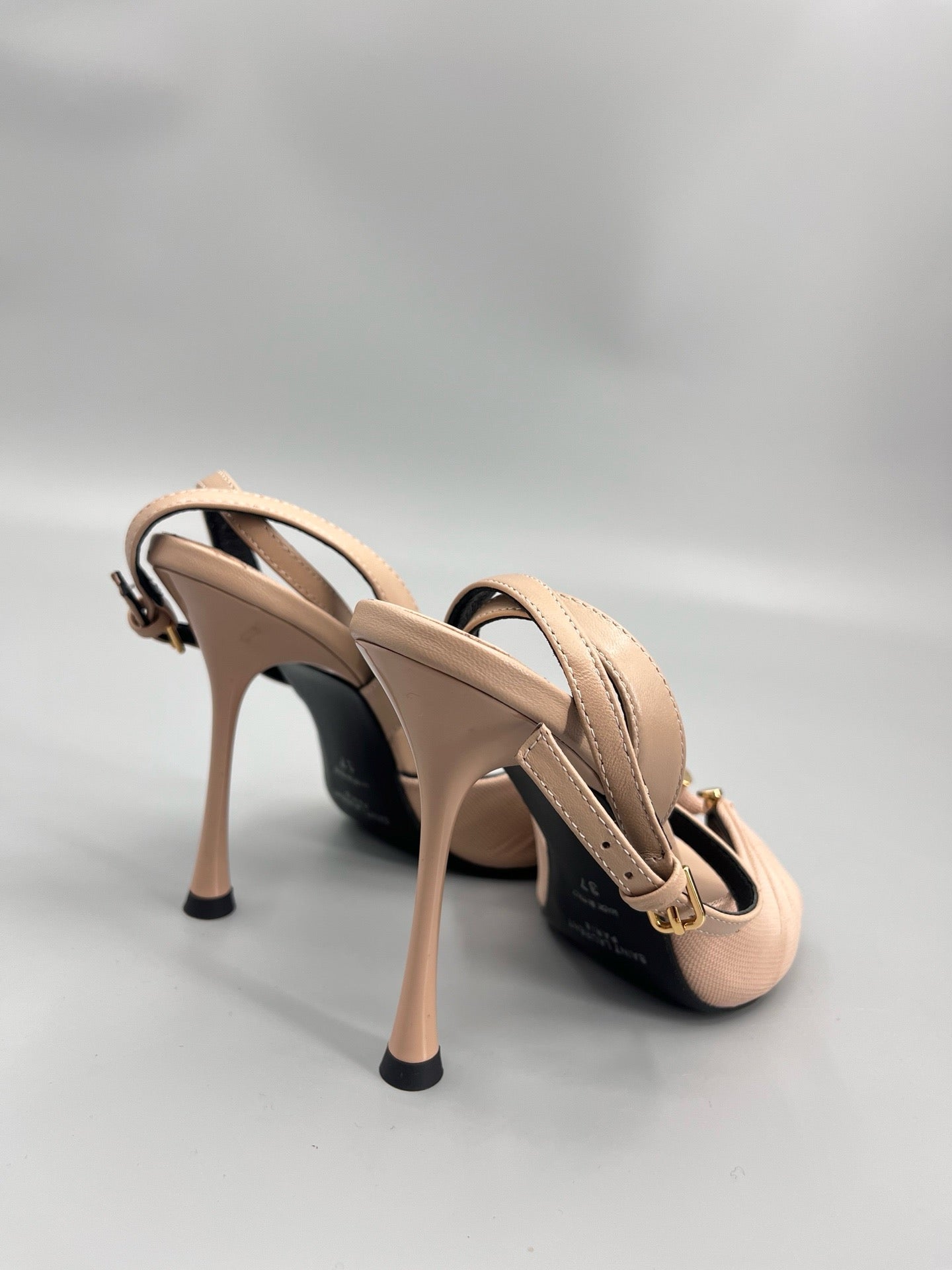 SL HEELS