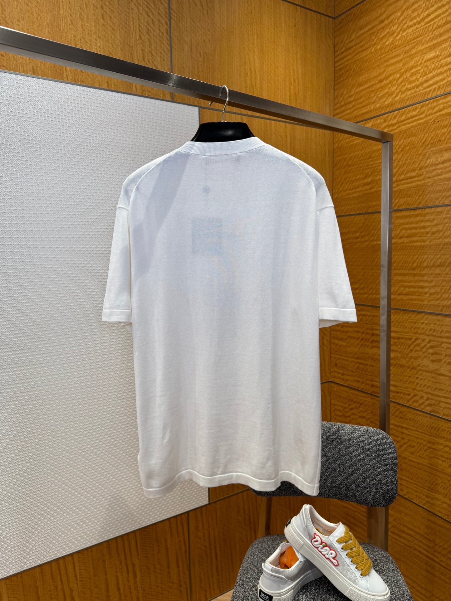LOU T-SHIRT