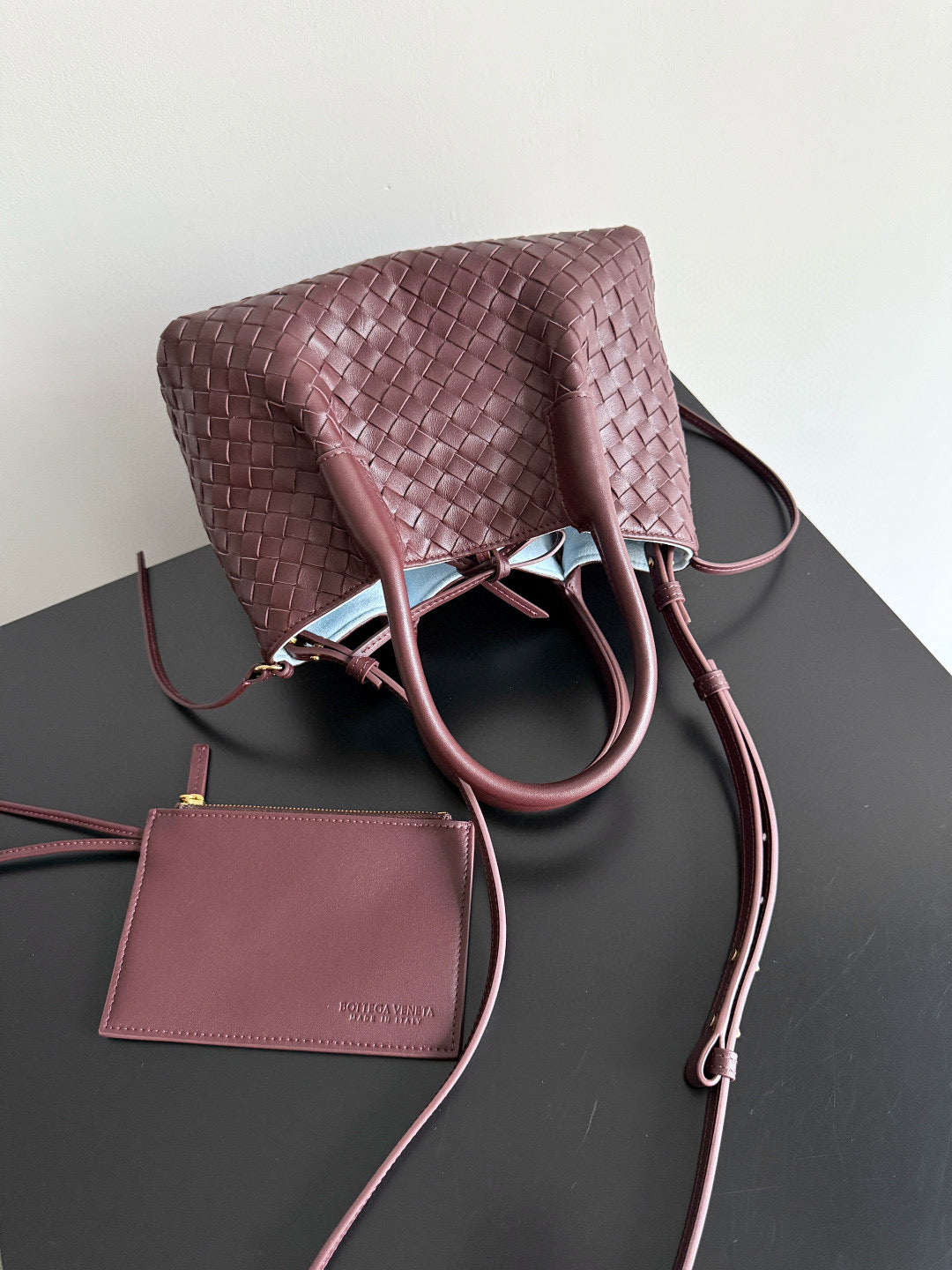 BOTT V SMALL PINACOTECA BAG
