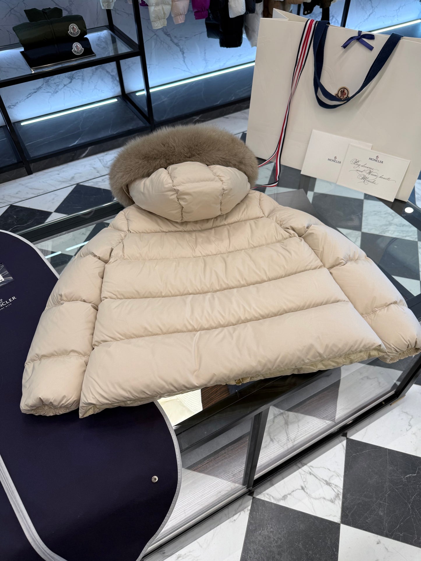 MONC LAICHEFUR JACKET