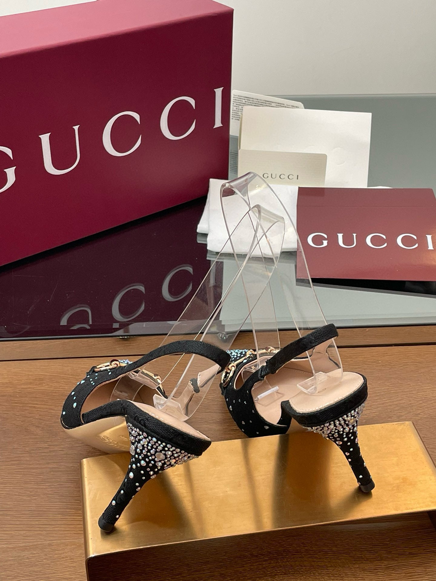 GG HEELS