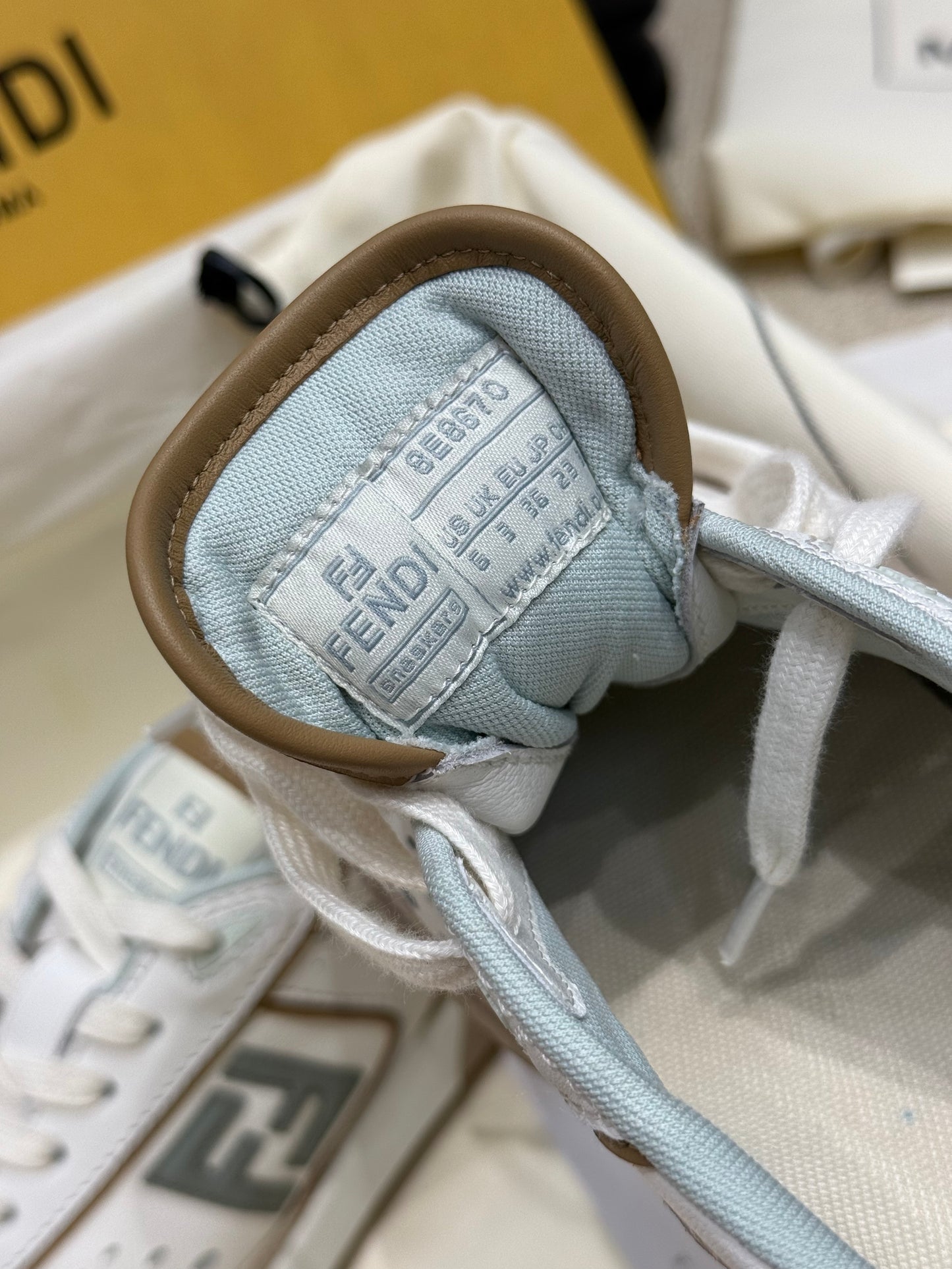 FEN SNEAKER