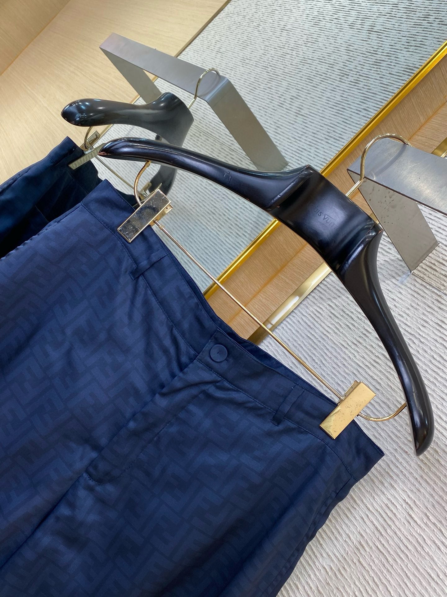 FEN SHORTS