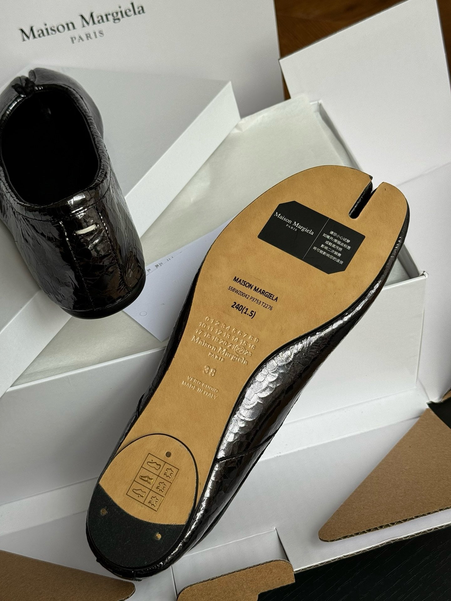 MAISON M TABI BALLET FLATS