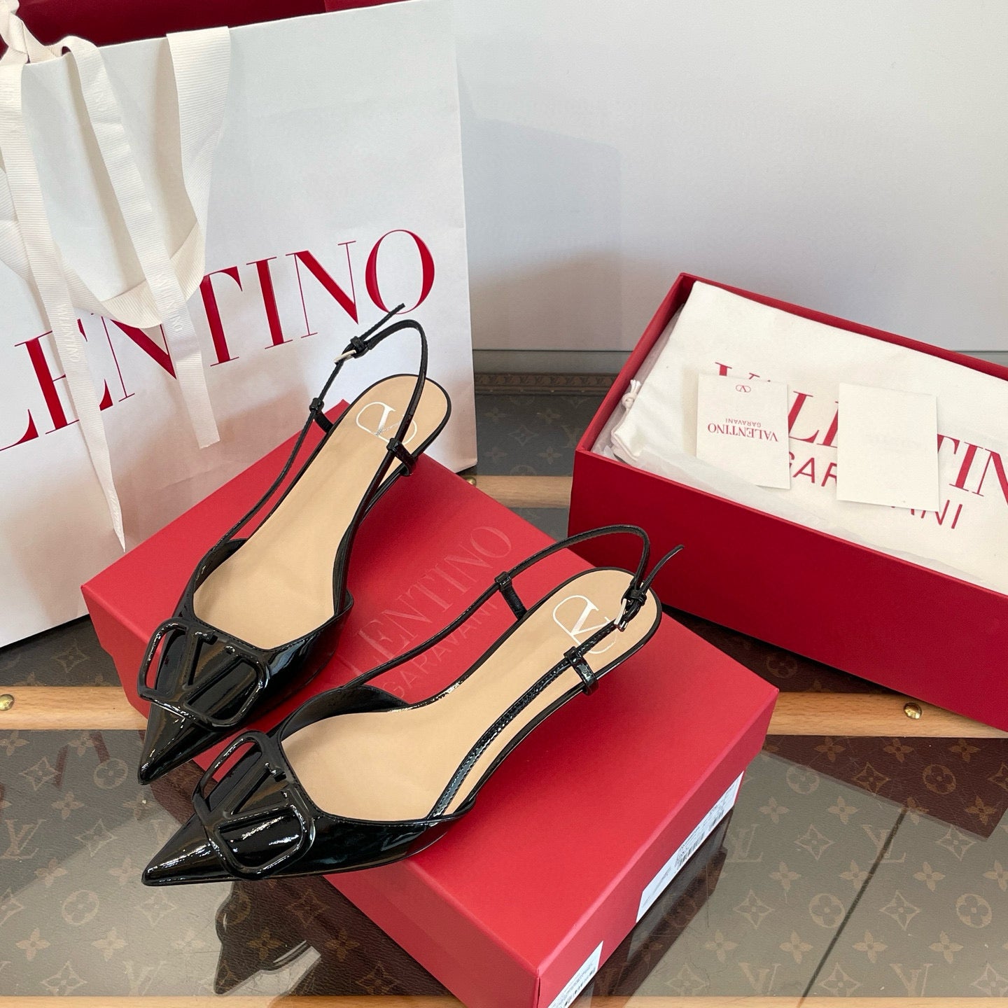 VAL HEELS