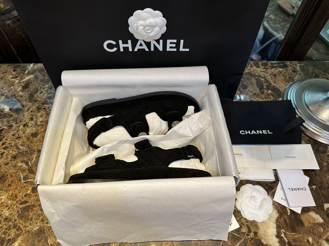 CC SANDALS