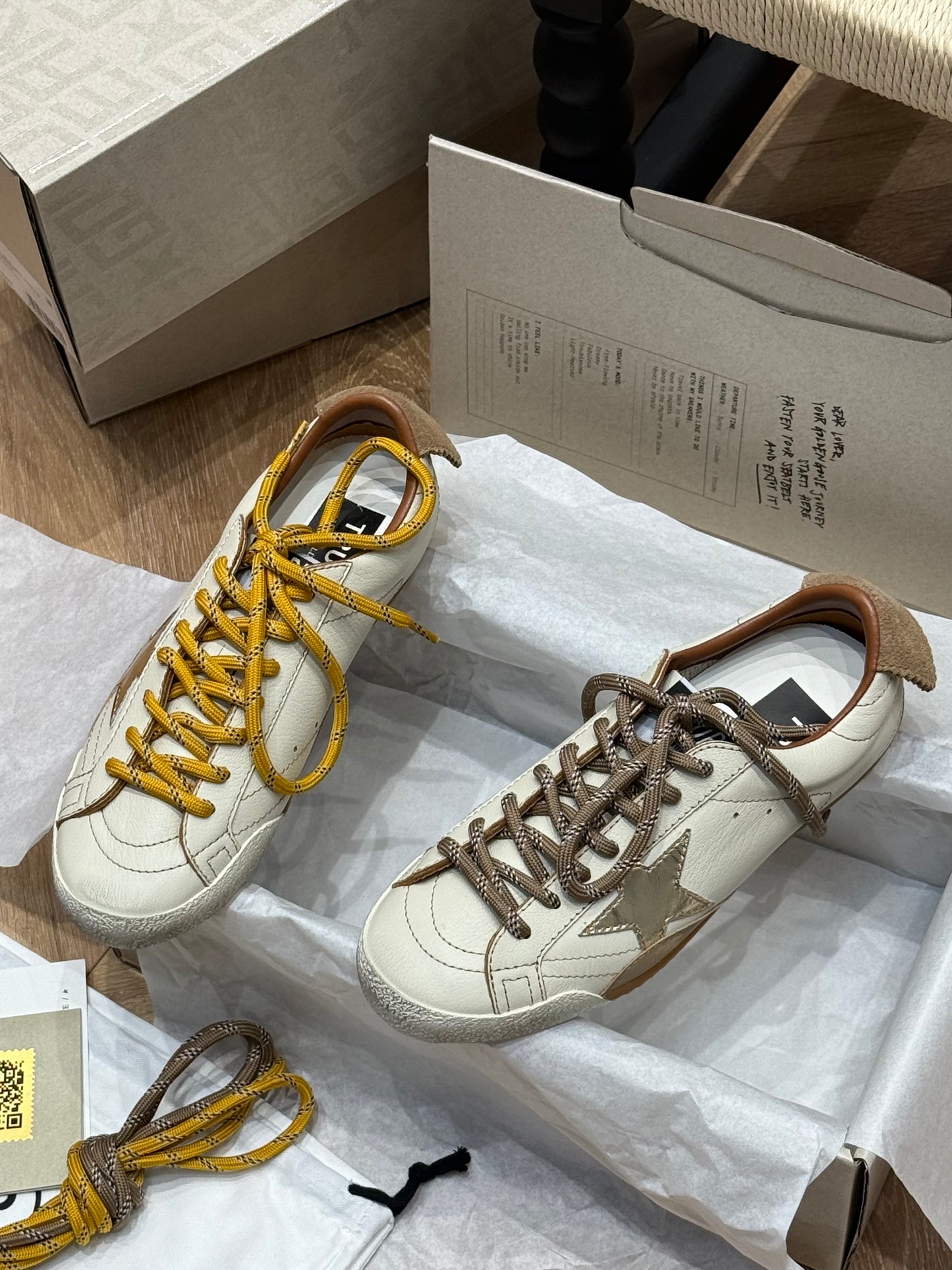 GOLDEN G TRAINERS