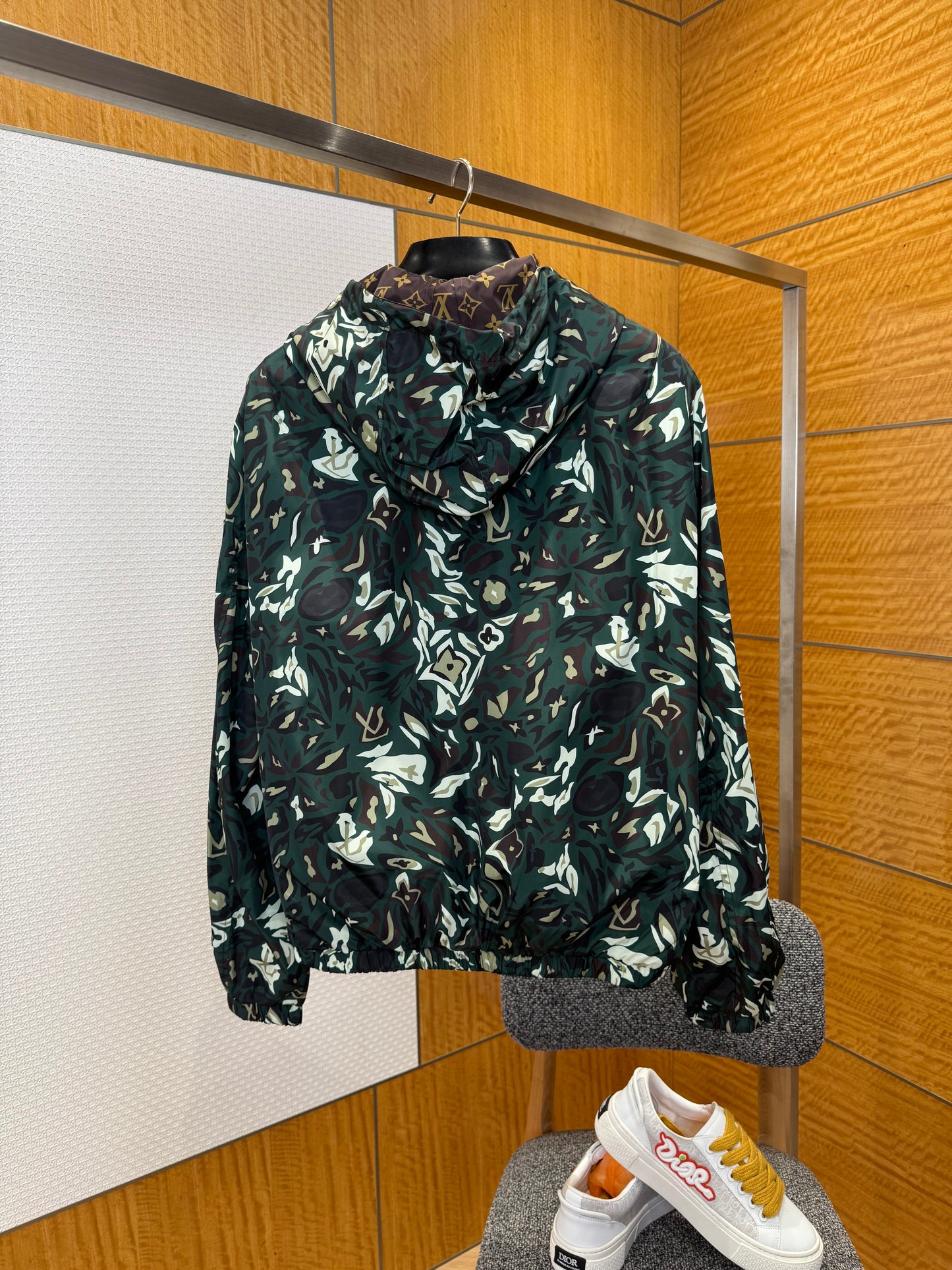 LOU JACKET