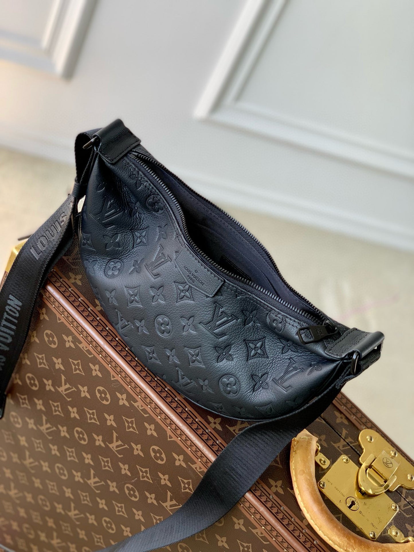 LOU HAMAC BAG